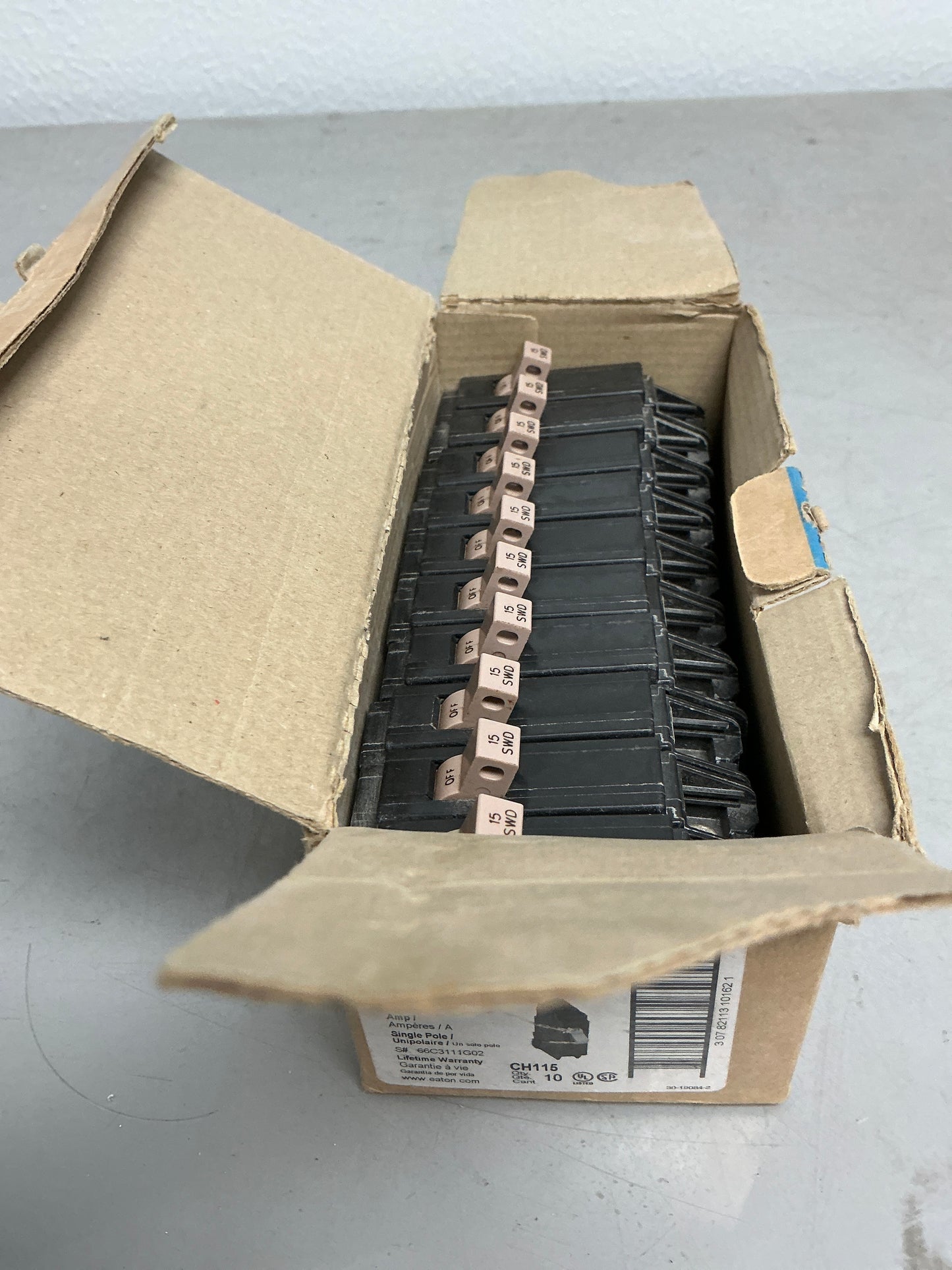 New Eaton CH115 1 Pole, 15 Amps