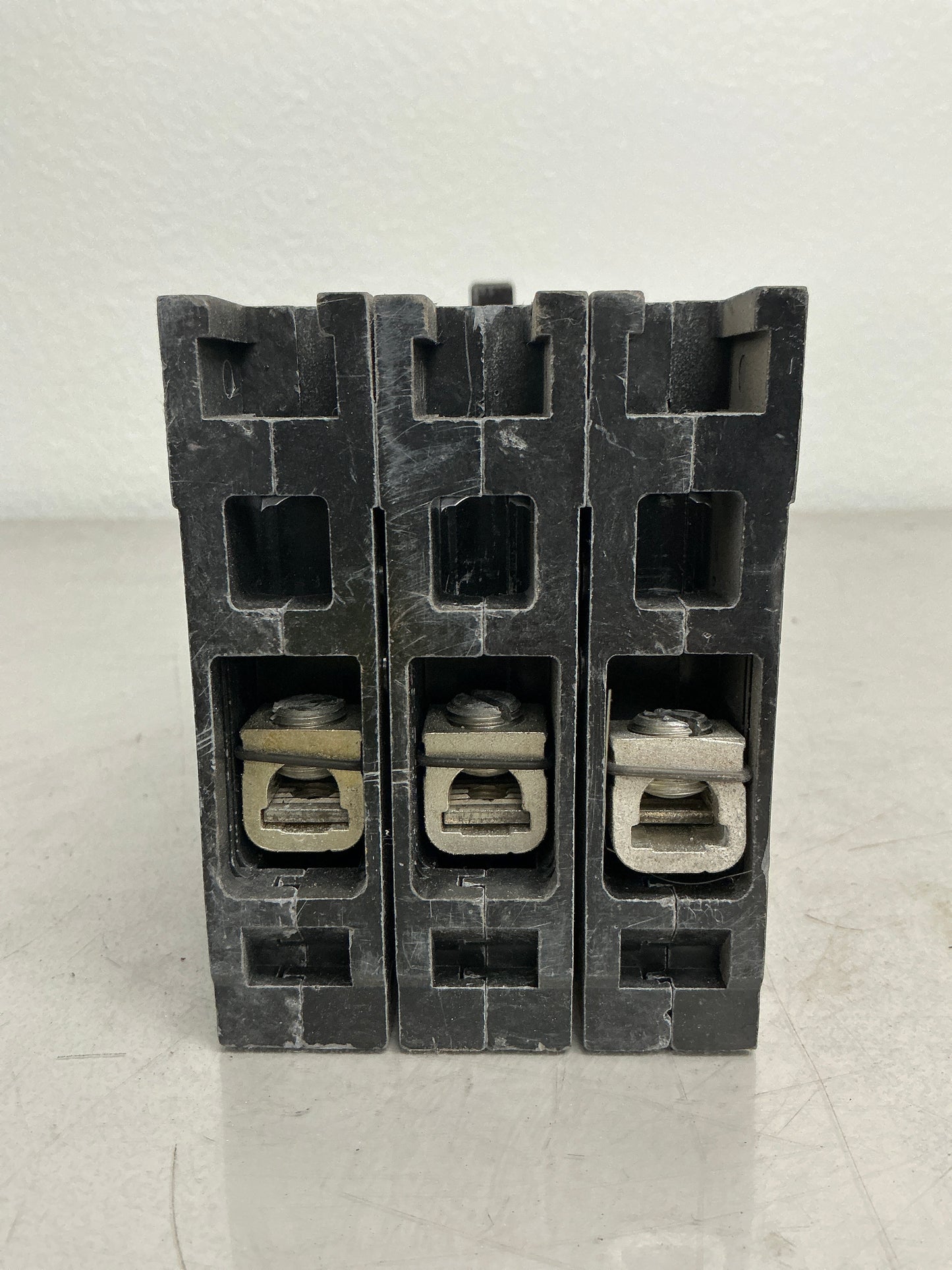 Used Siemens CED63B060 3 Pole, 60 Amps, 600 Volts