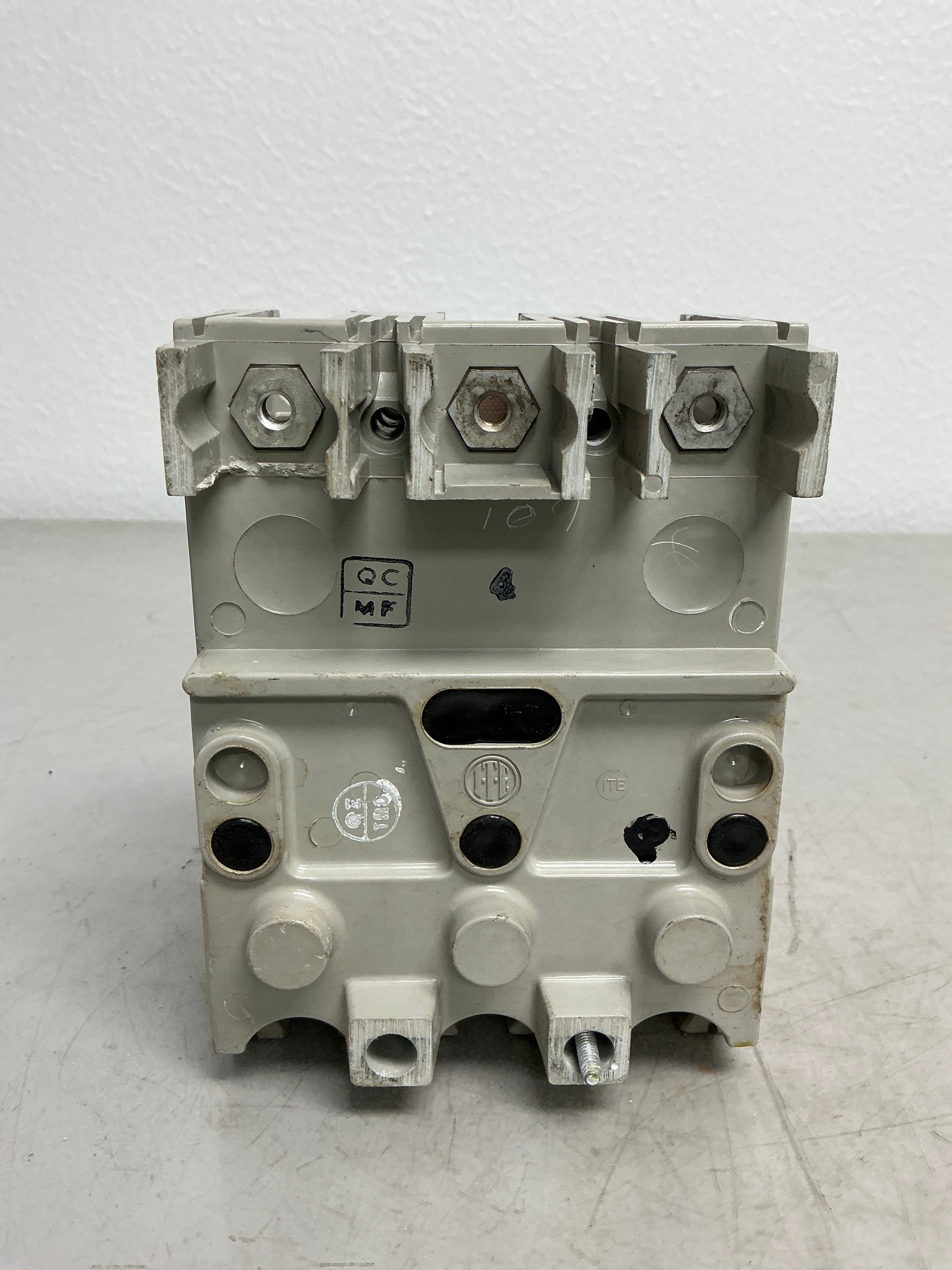 Used HE3B090 3 Pole, 90 Amps, 600 Volts