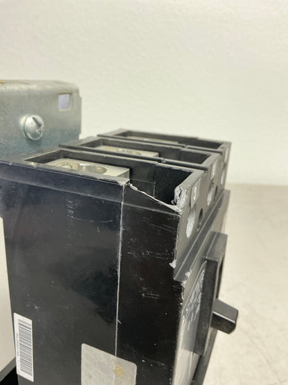 *CHIPPED* Used Square D QBA32150 3 Pole, 150 Amps, 240 Volts