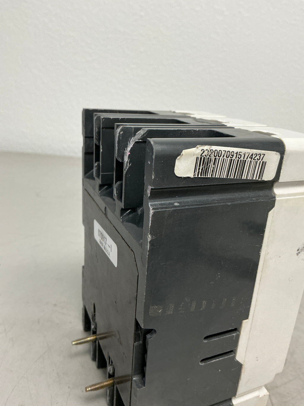 Used Eaton EDS3225 3 Pole, 225 Amps, 240 Volts