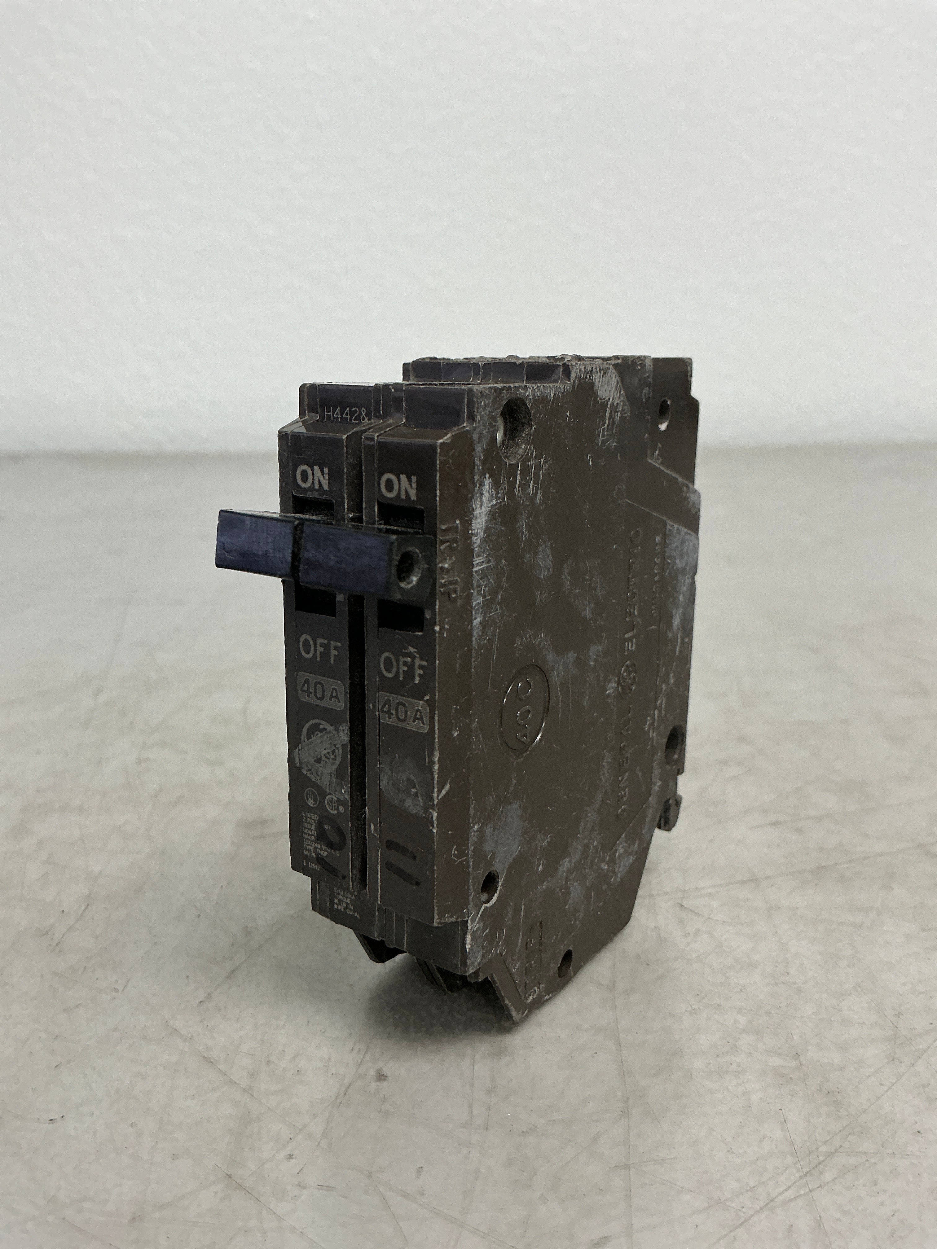 Used THQP240 2 Pole, 40 Amps, 240 Volts