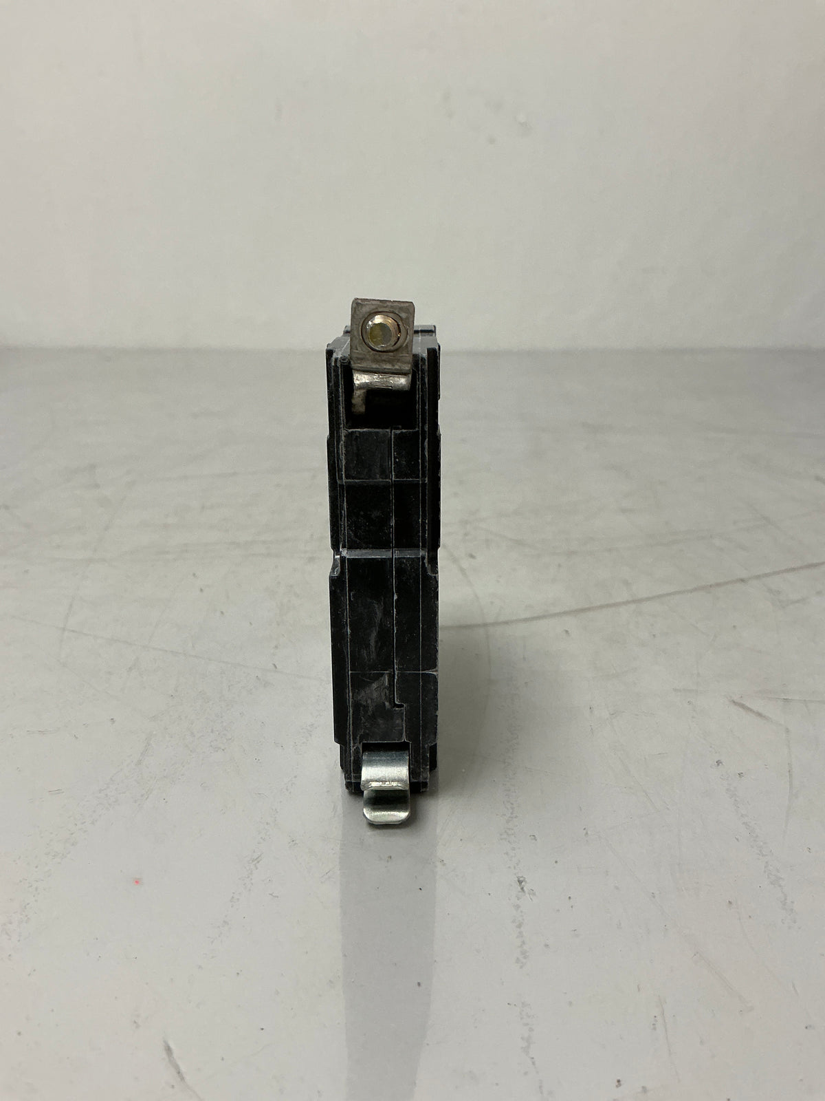 New Square D QOB120 1 Pole, 20 Amps, 240 Volts Circuit Breaker