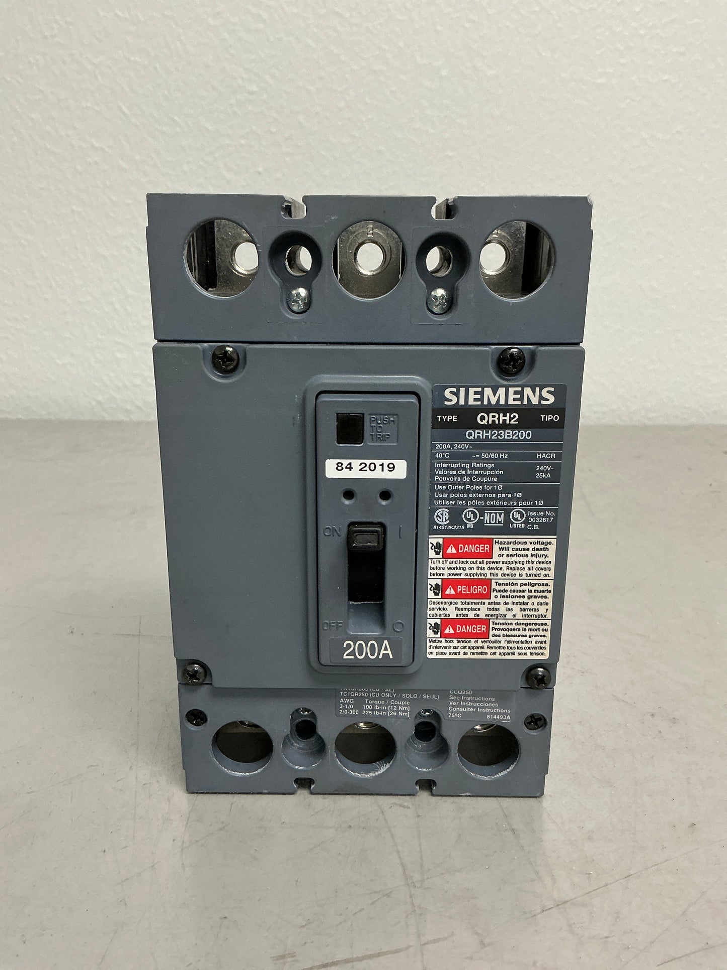 New Siemens QRH23B200 200 Amp 240 Volt 3 Pole Breaker