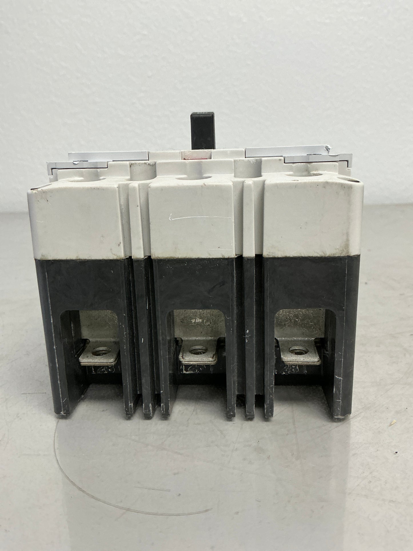 New Eaton PDG23M0090TFFL 3 Poles, 90 Amps