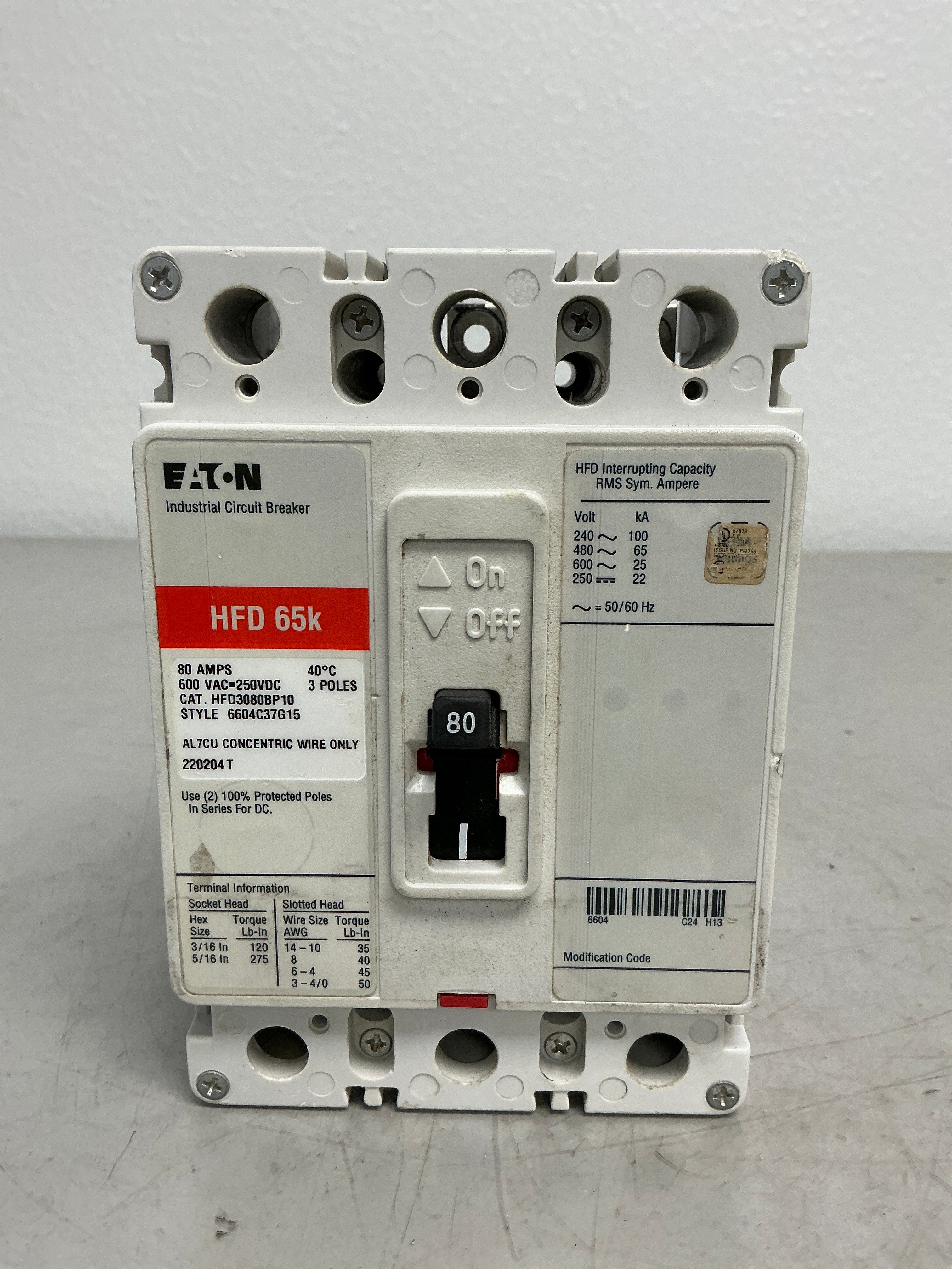 *CHIPPED* Used HFD3080BP10 3 Poles, 80 Amps, 600 Volts