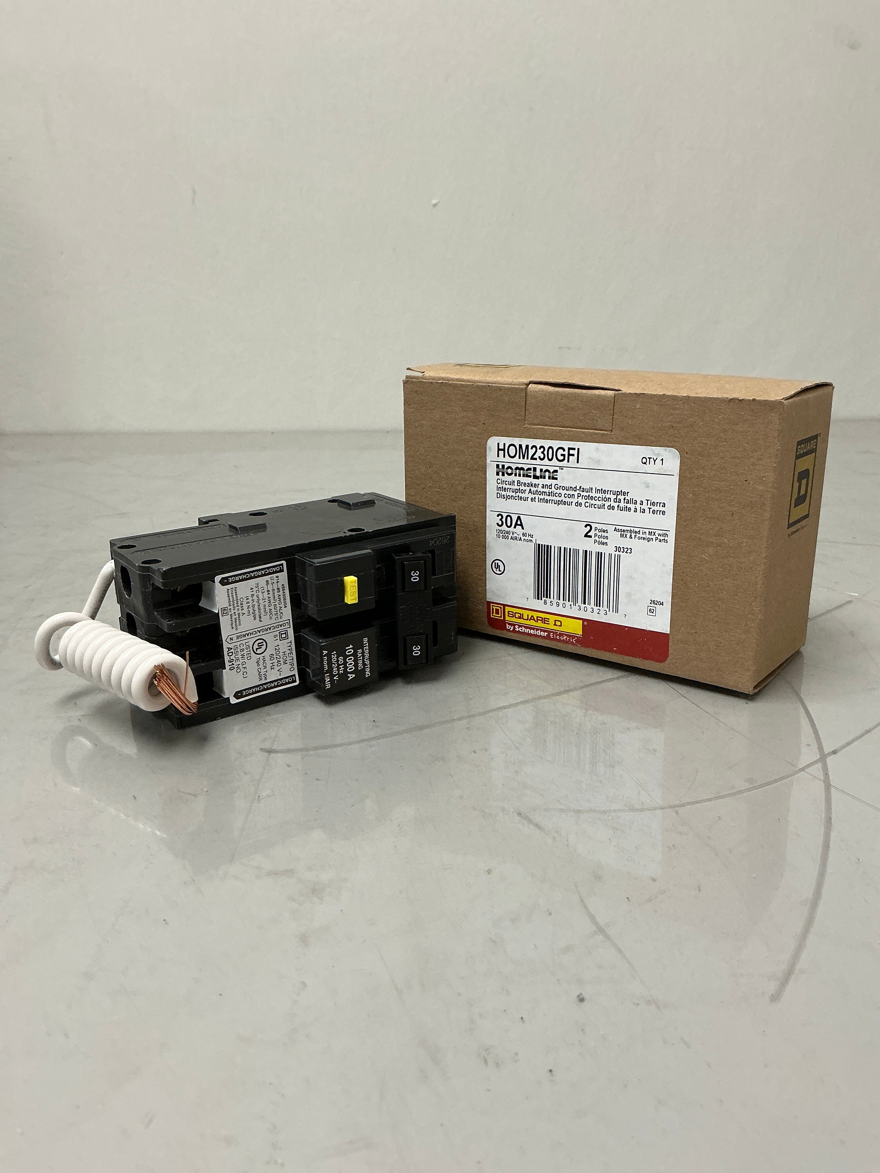 New Square D HOM230GFI 2 Pole, 30 Amps, 240 Volts Circuit Breaker