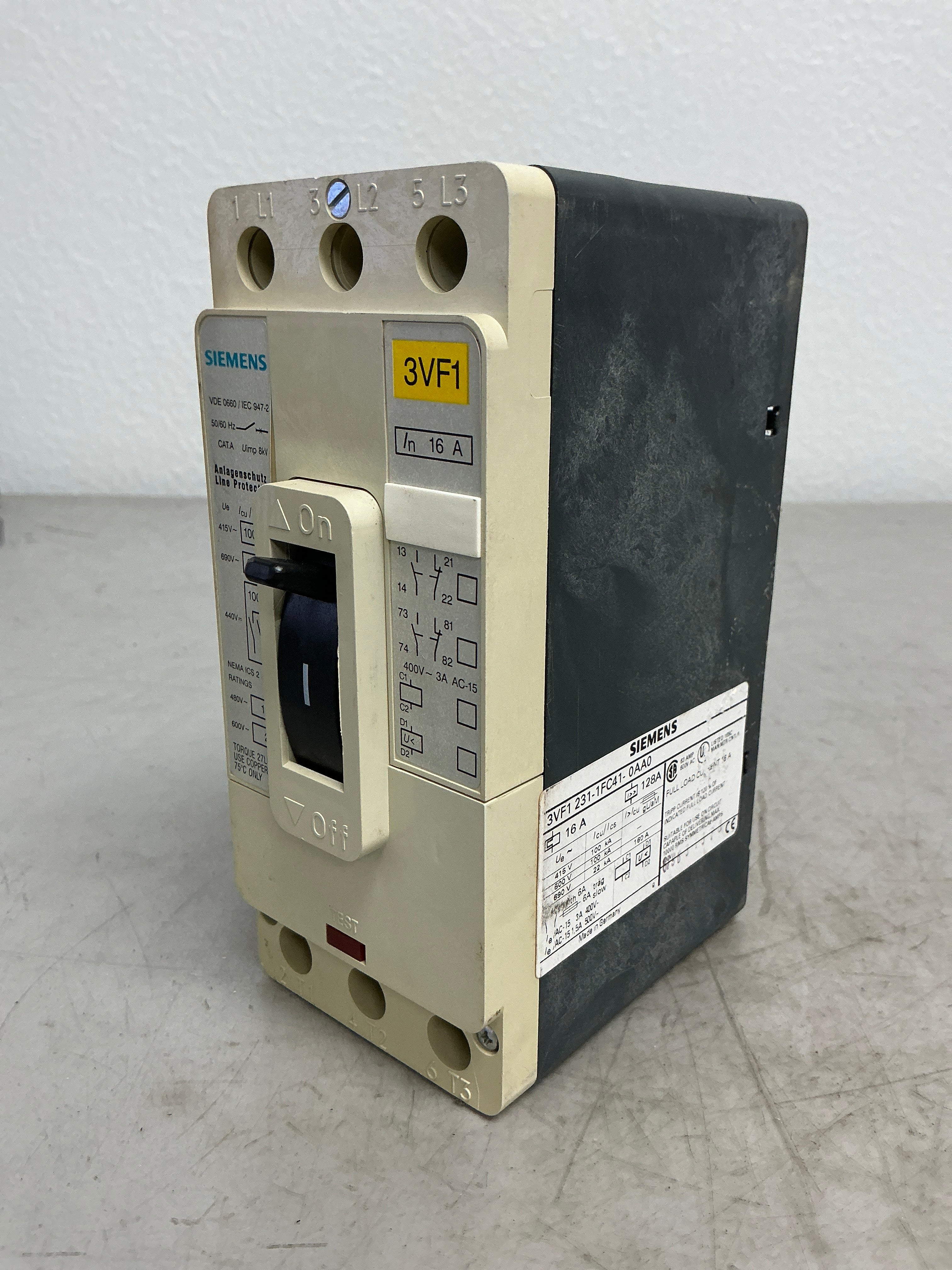 Used Siemens 3VF1 231-1FC41-0AA0 3 Pole, 16 Amps, Circuit Breaker