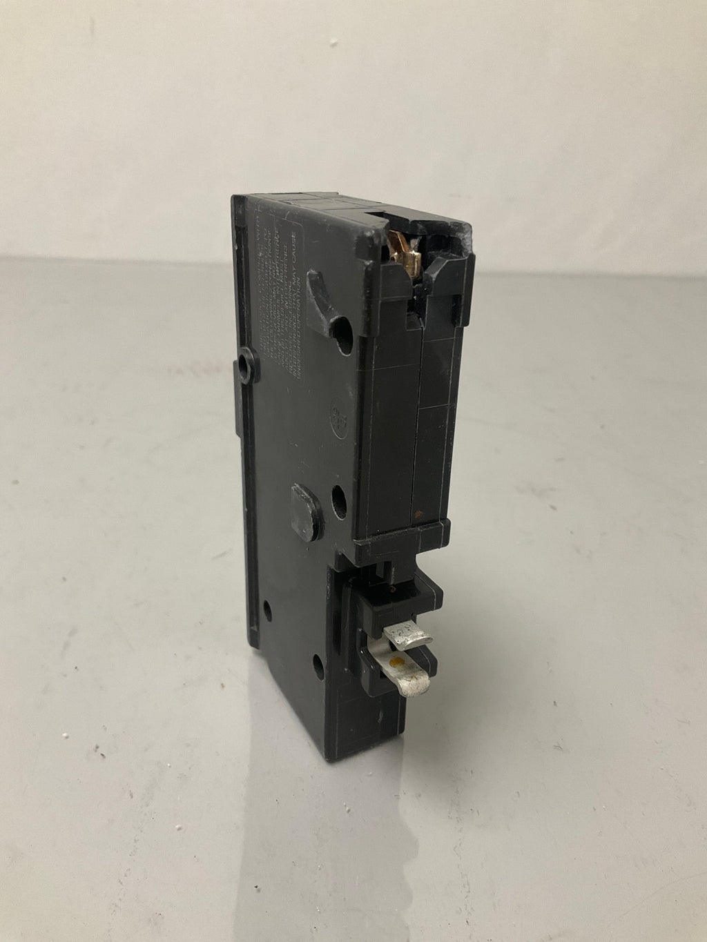 Use Square D HOM120PCAFI 1 Pole, 20 Amps, 120 Volts Circuit Breaker