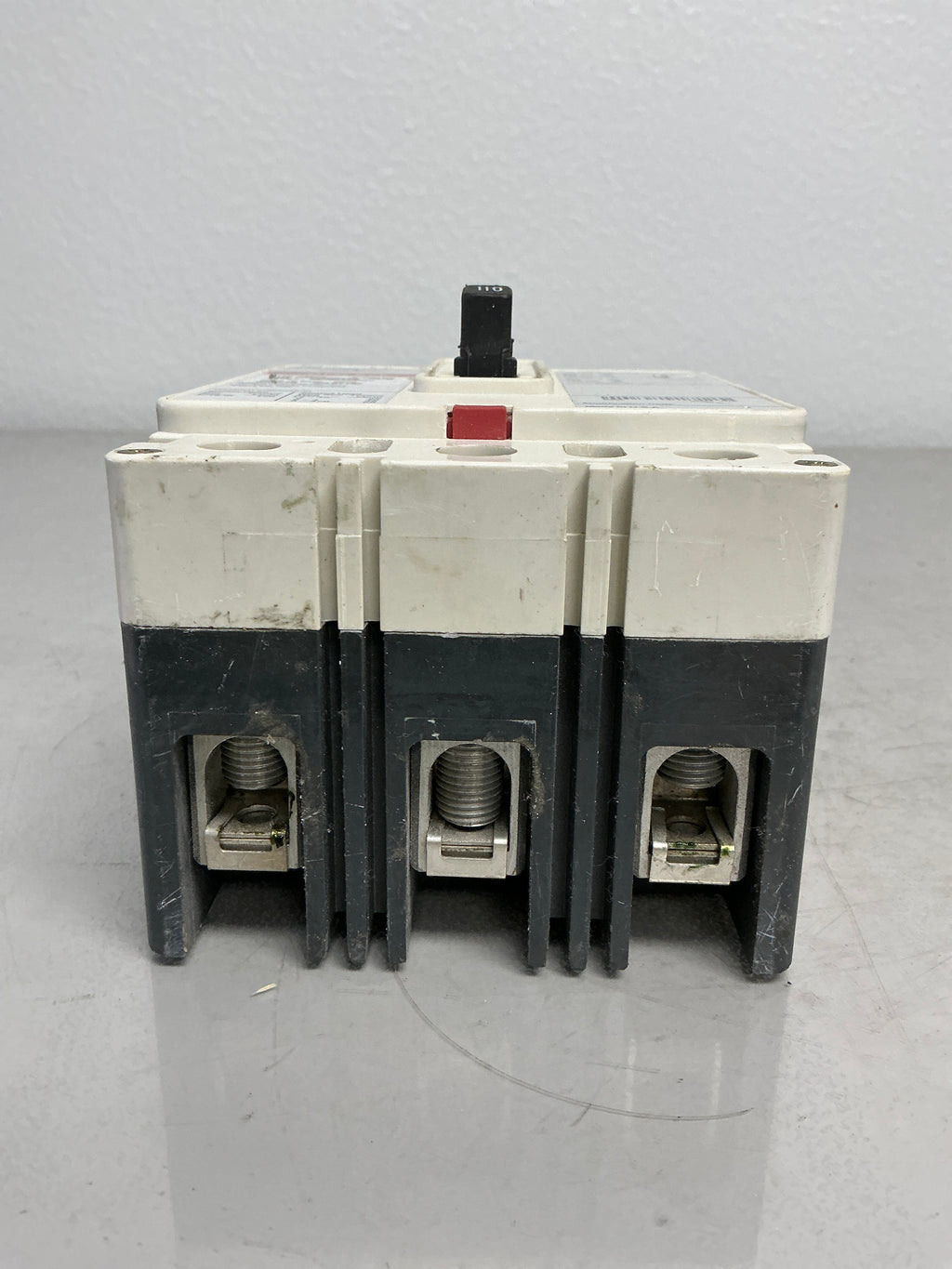 New HFD3110 3 Poles, 110 Amps, 600 Volts
