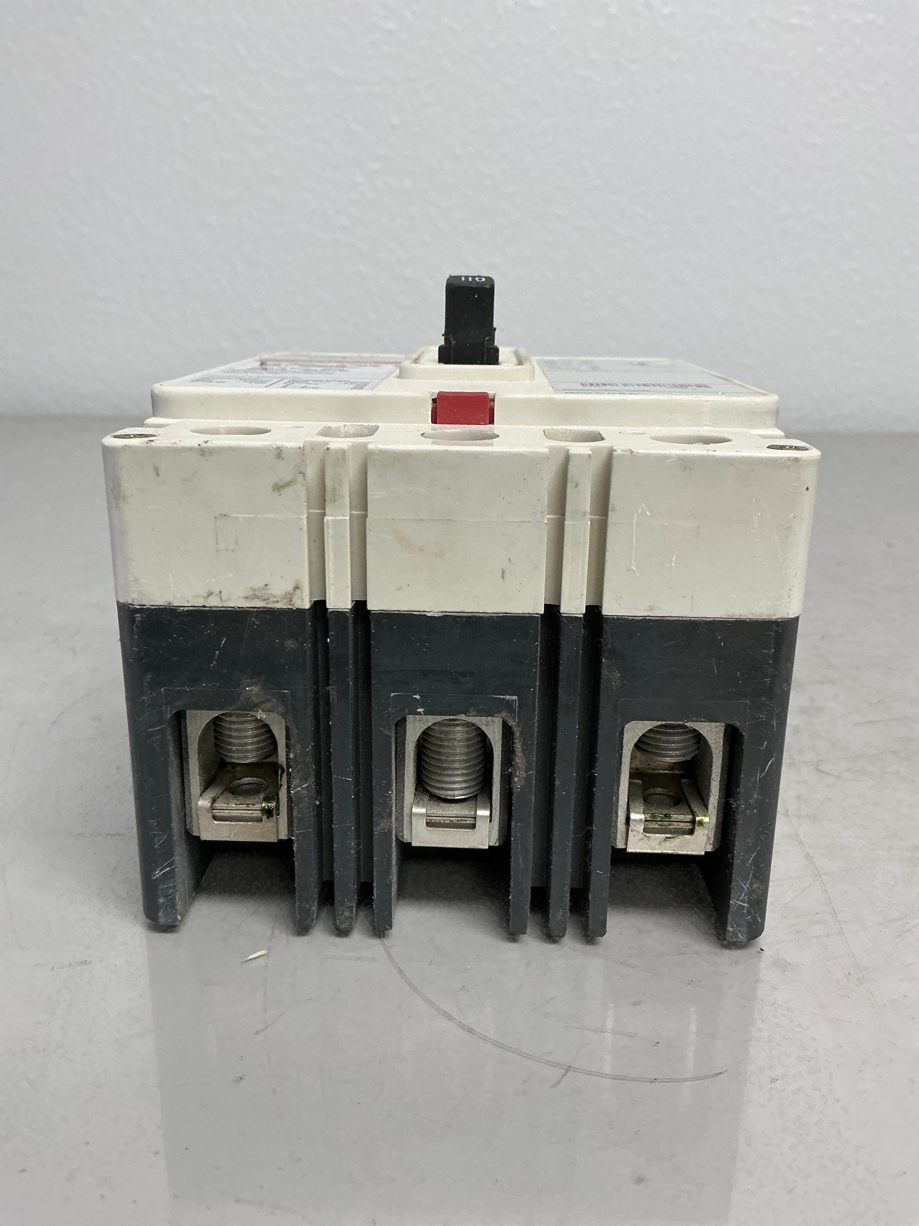 New HFD3110 3 Poles, 110 Amps, 600 Volts