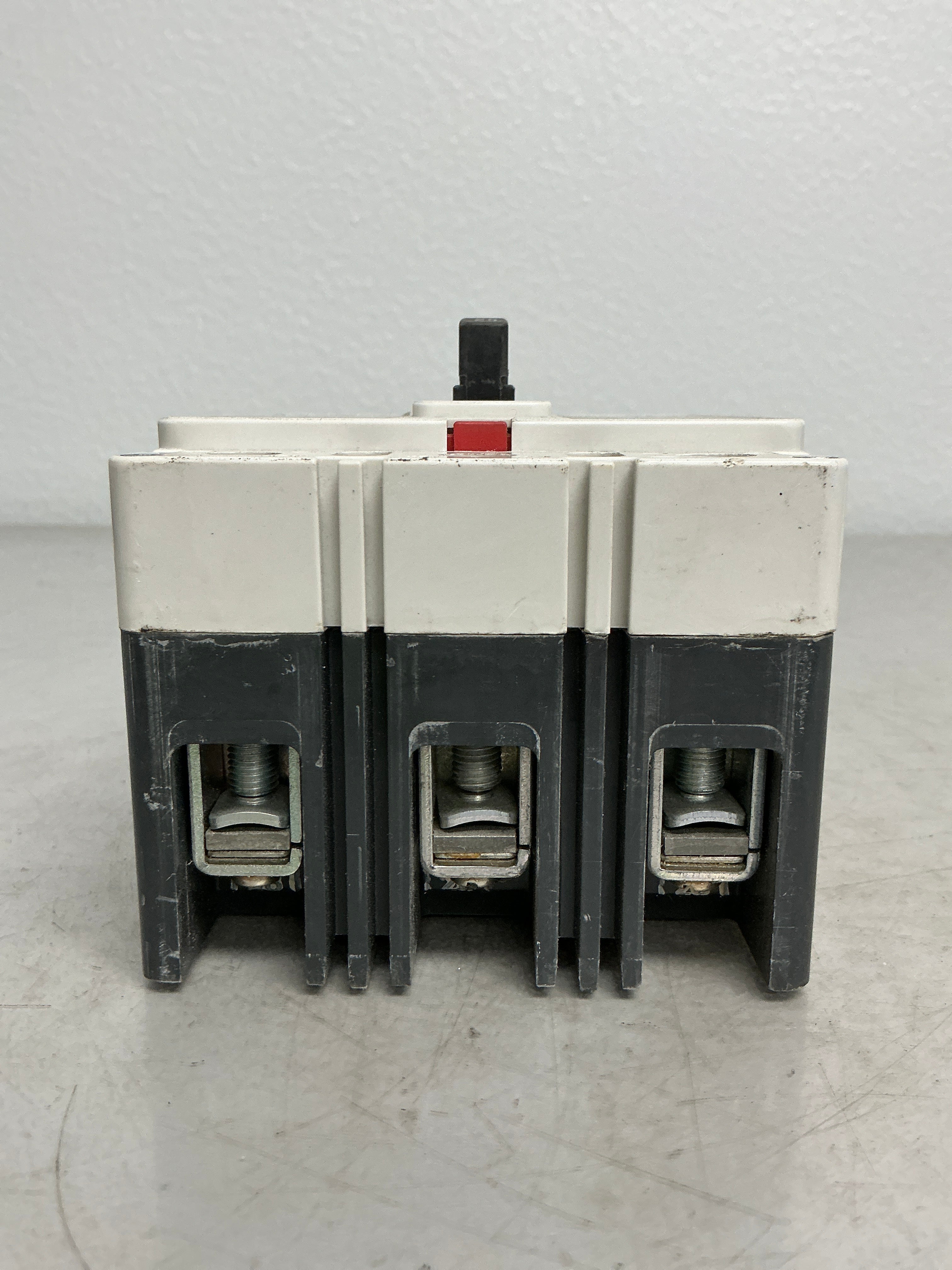 Used Eaton HFD3025BP10 3 Pole, 25 Amps, 600 Volts