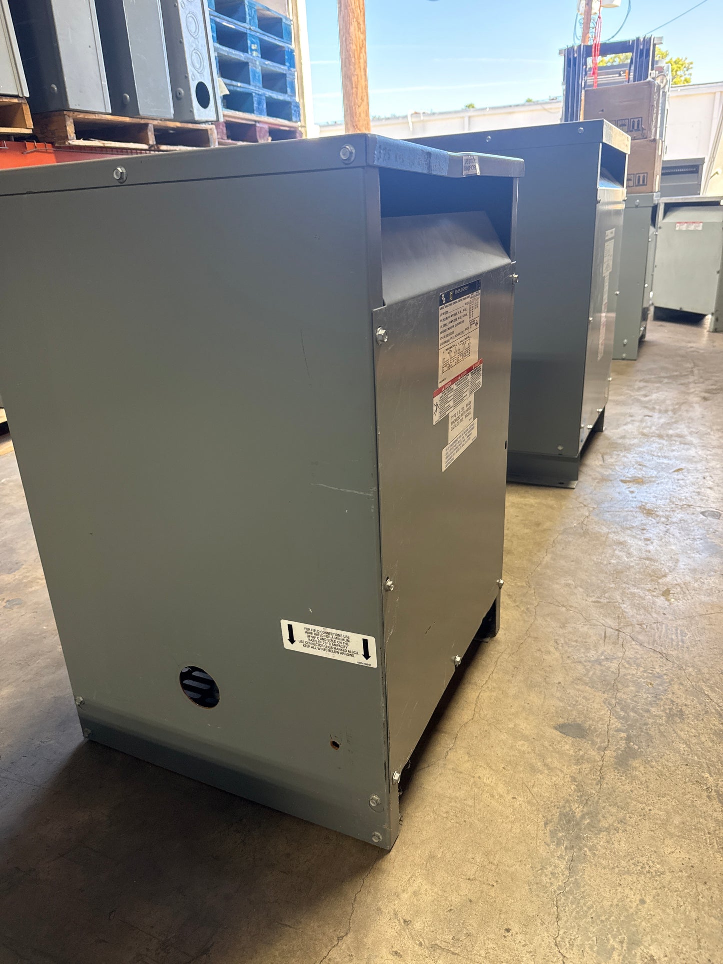 37.5 KVA Transformer, Primary 480, Seconday 120/240 Volts  1 Phase (item#t6)