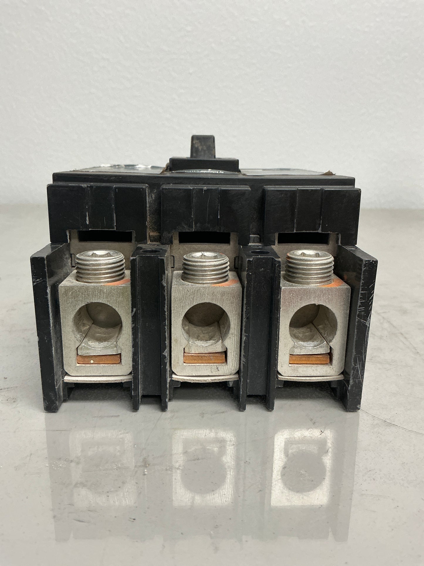 Used Square D QBL32225 3 Pole, 225 Amps, 240 Volts