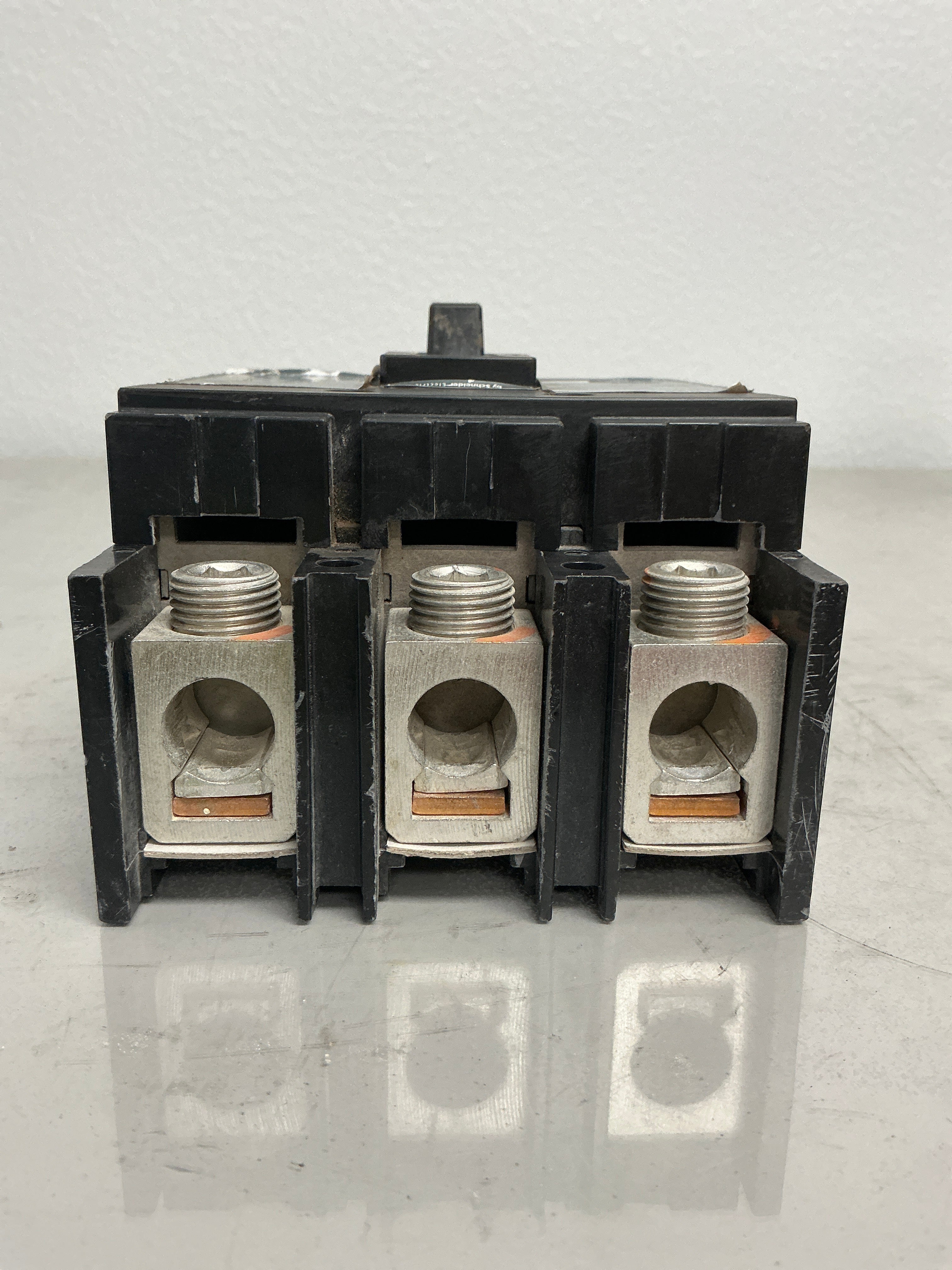 Used Square D QBL32225 3 Pole, 225 Amps, 240 Volts