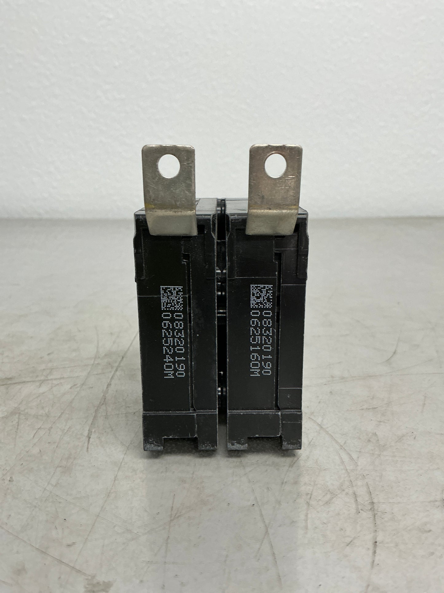 New Siemens B220 2 Pole, 20 Amps, 240 Volts