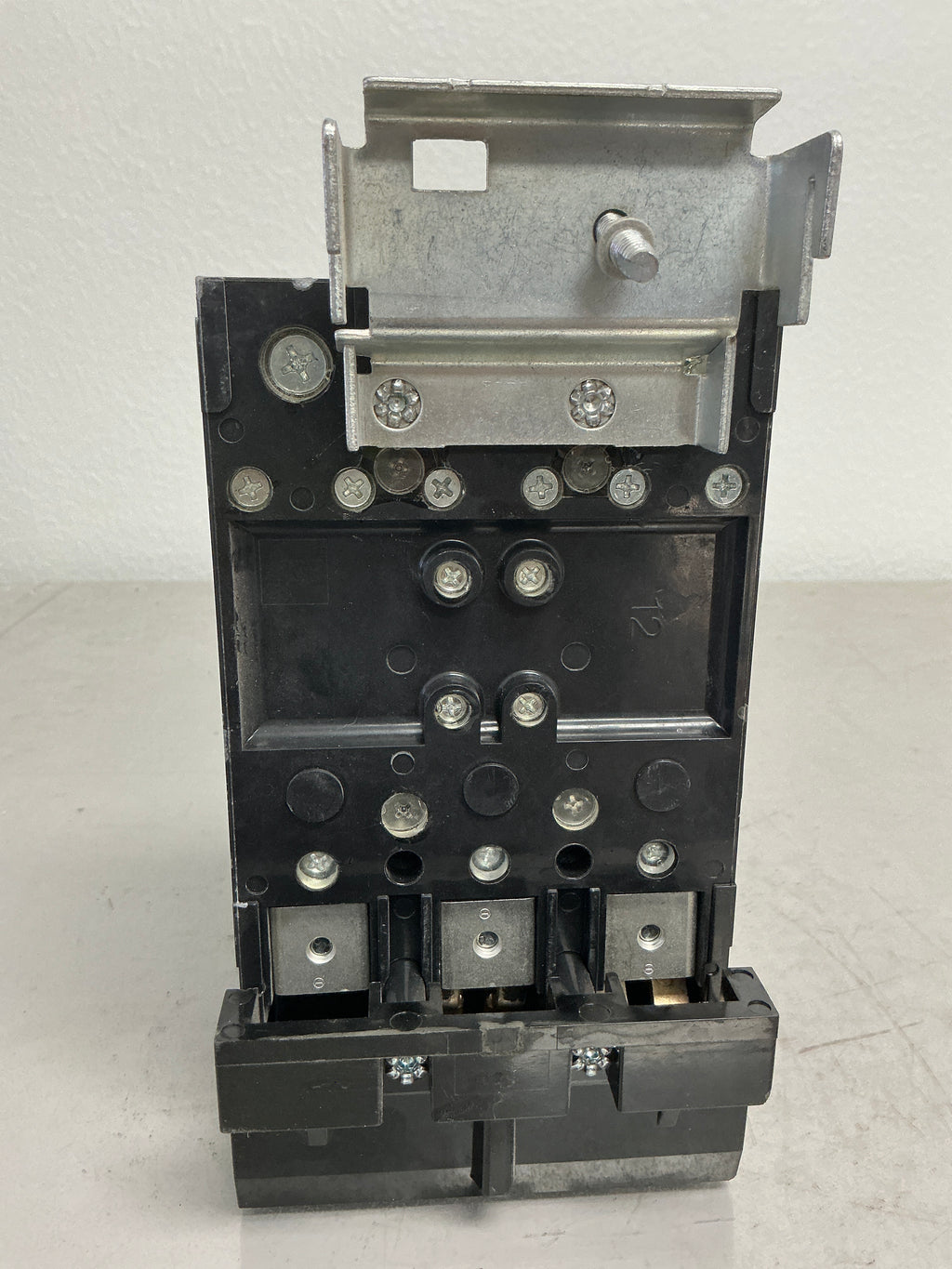 *CHIPPED* Used Square D QBA32150 3 Pole, 150 Amps, 240 Volts