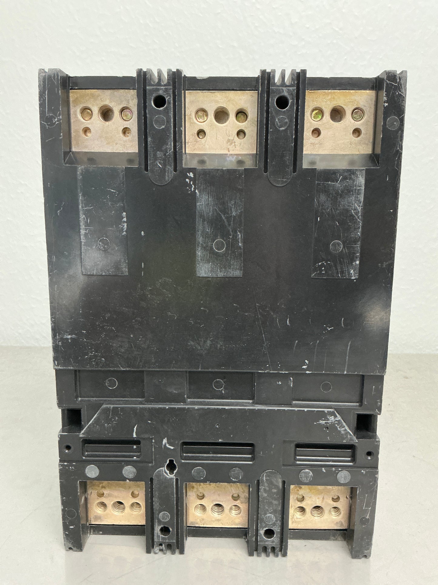 Used Siemens JXD63B300 3 Pole, 300 Amps, 600 Volts