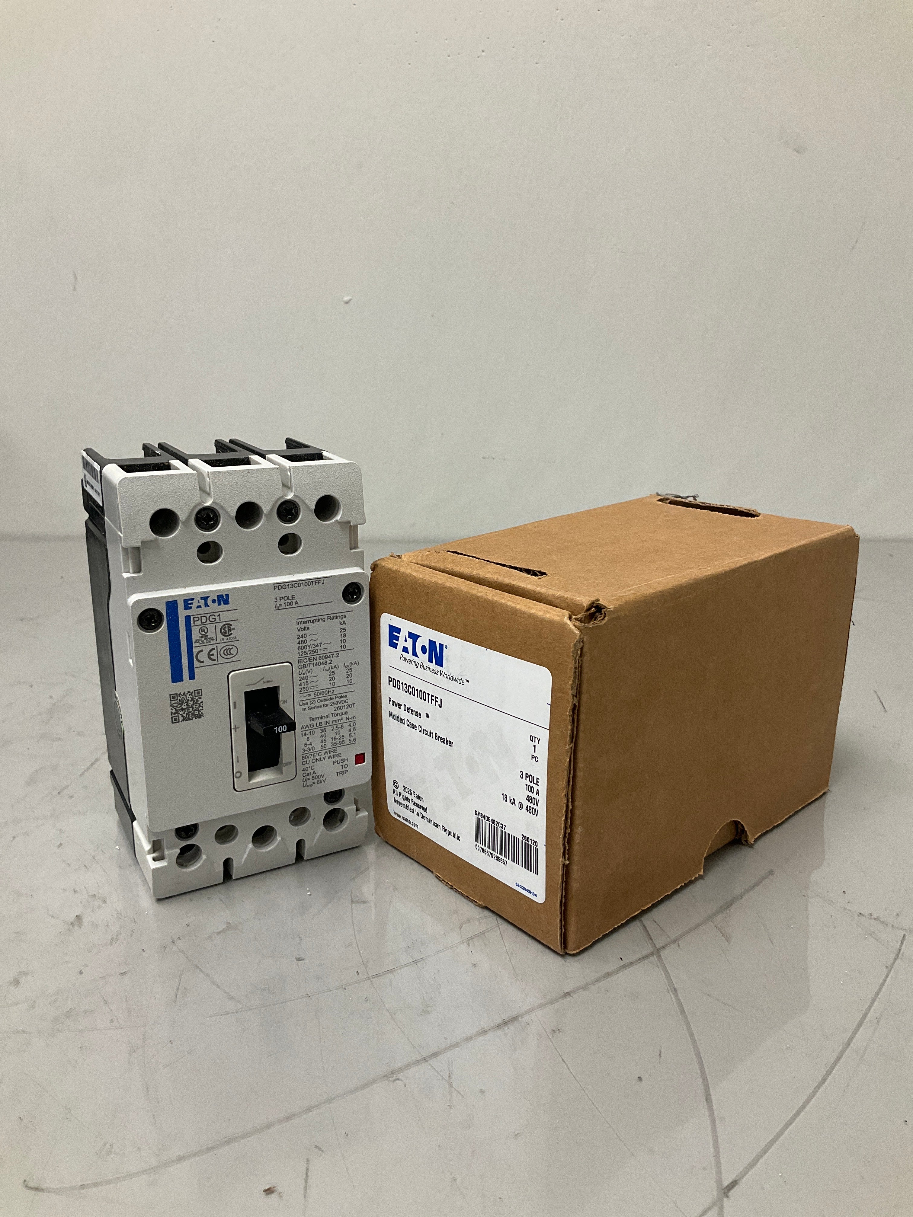 New Eaton PDG13C0100TFFJ 3 Pole, 100 Amps, 480 Volts Circuit Breaker