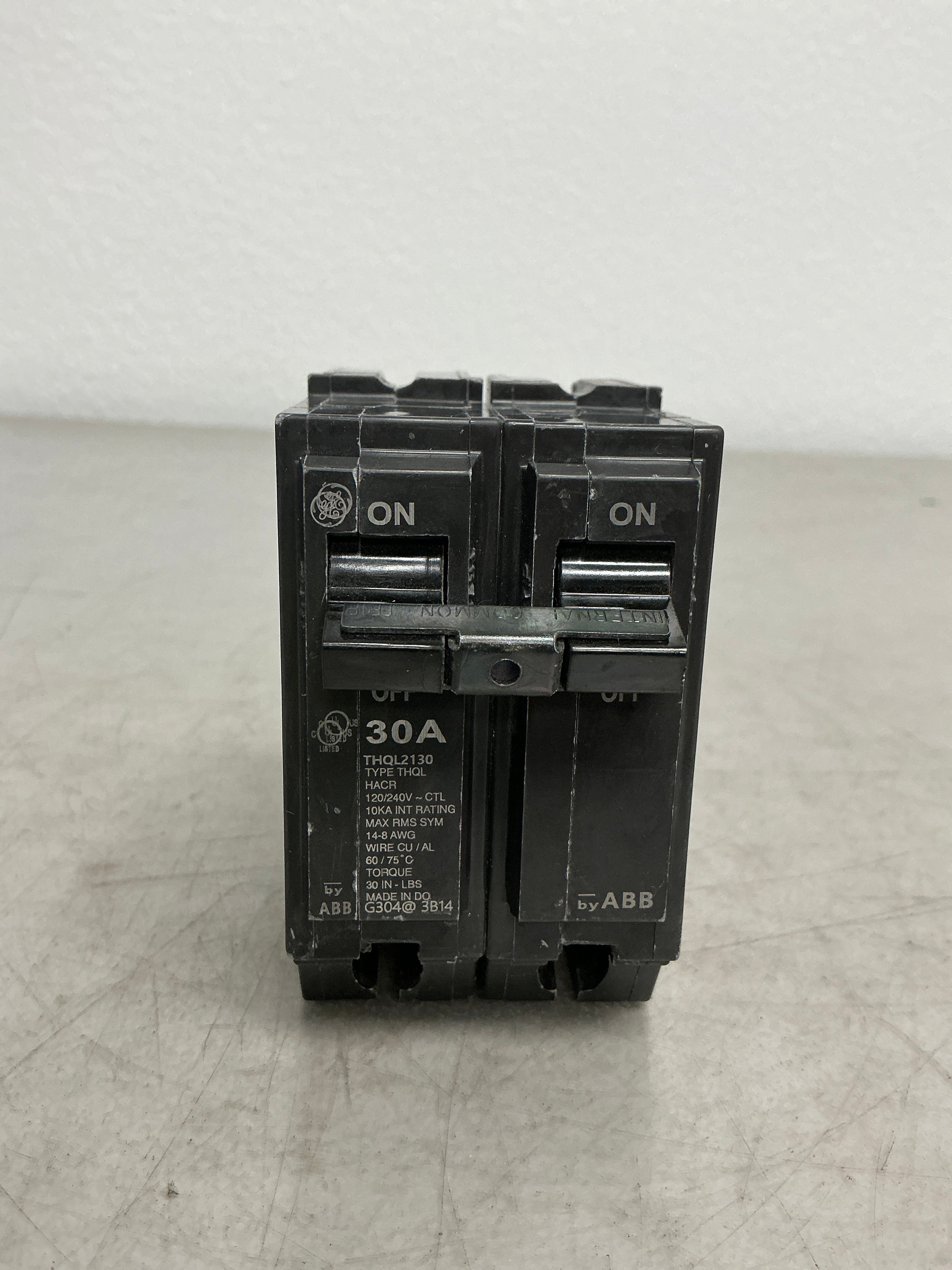 Used THQL2130 2 Pole, 30 Amps, 240 Volts