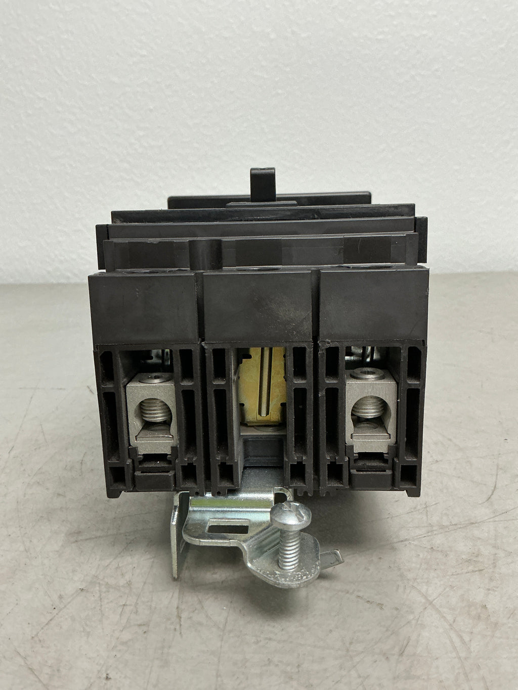 Used Square D HJA260155 2 Pole 15 Amp 600 Volt