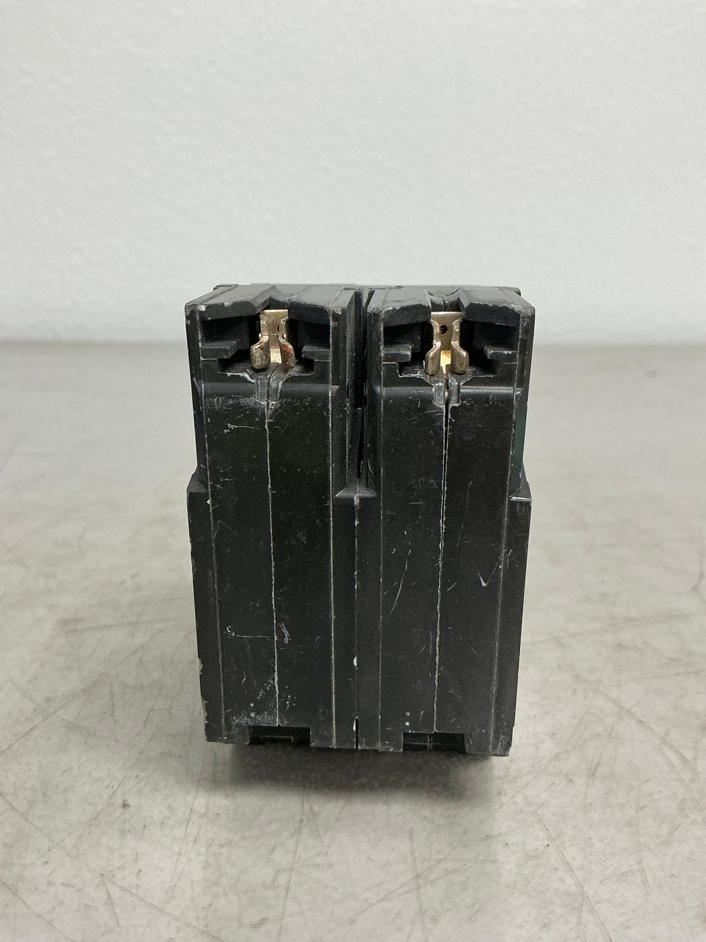 Used THQL2160 2 Pole, 60 Amps, 240 Volts