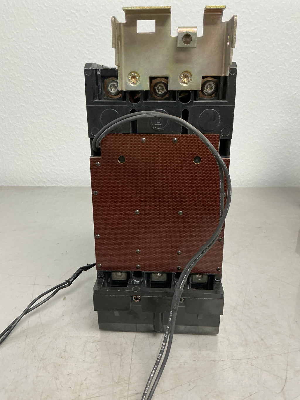 Used Square D KA362001021 Shunt Trip 3 Pole, 200 Amps, 600 Volts