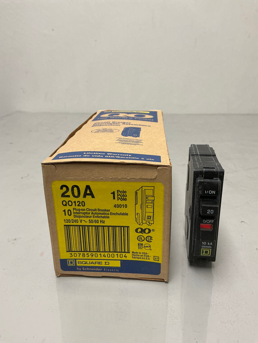 New Square D QO120 1 Pole, 20 Amps, 120/240 Volts, Circuit Breaker