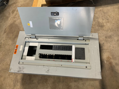 Used Siemens Panelboard 480 Volt 100 Amp Main Lug 30 Circuit (item#p10)