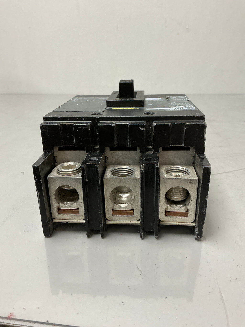 Used Square D QBL32100 3 Poles, 100 Amps, 240 Volts Circuit Breaker