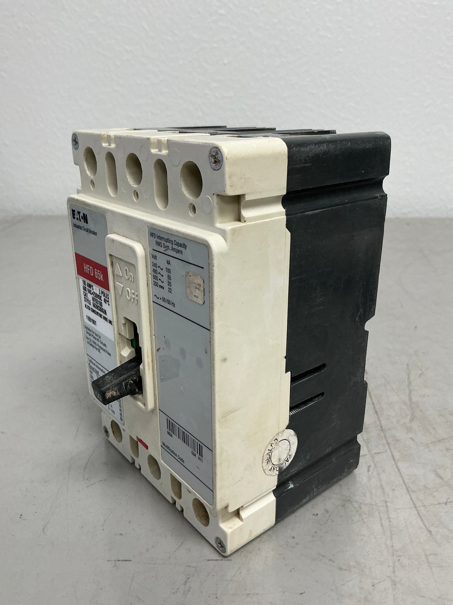 Used Eaton HFD3100 3 Poles, 100 Amps, 600 Volts