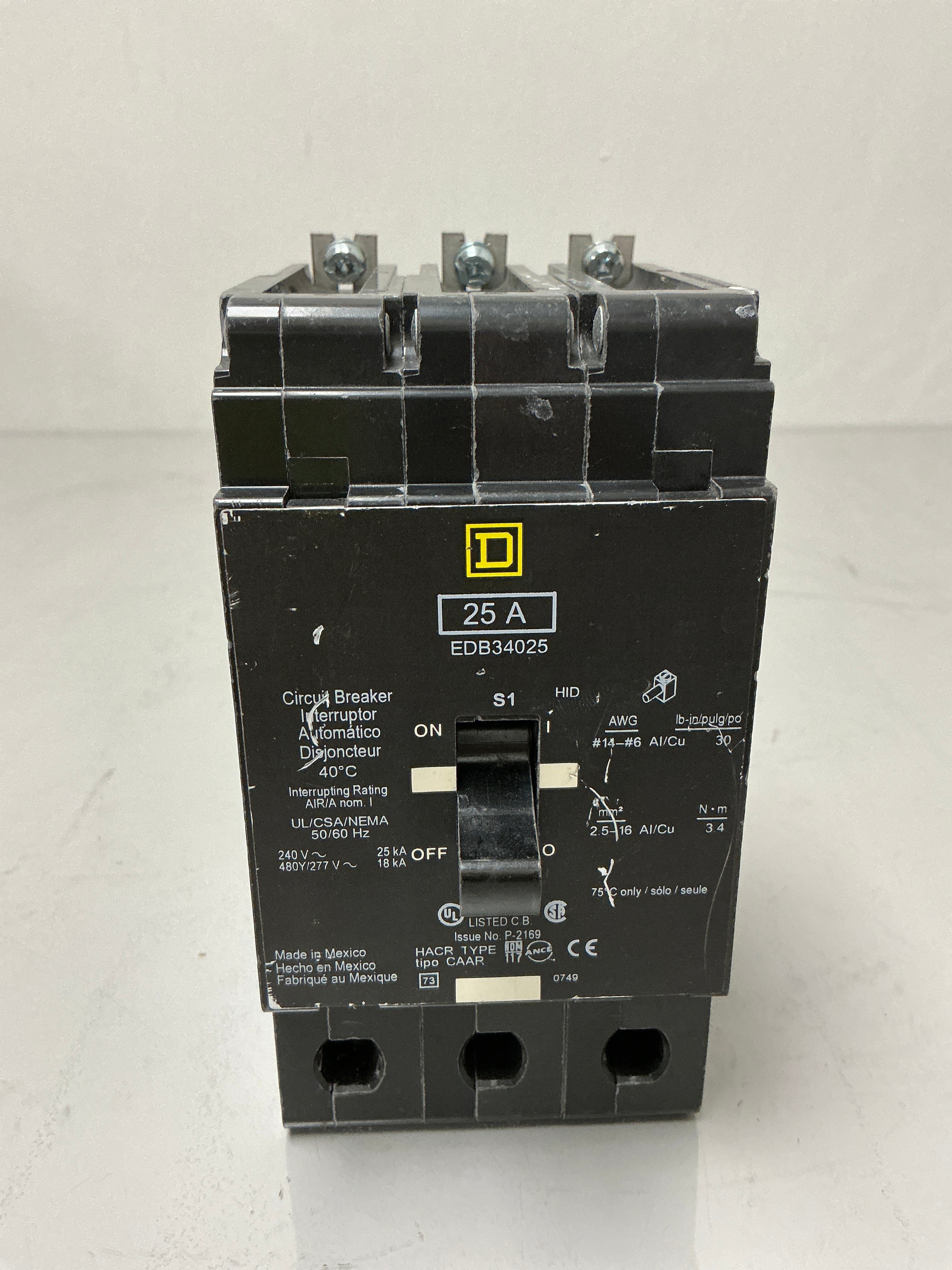 Square D EDB34025 3 Pole, 25 Amps, 480 Volts Circuit Breaker
