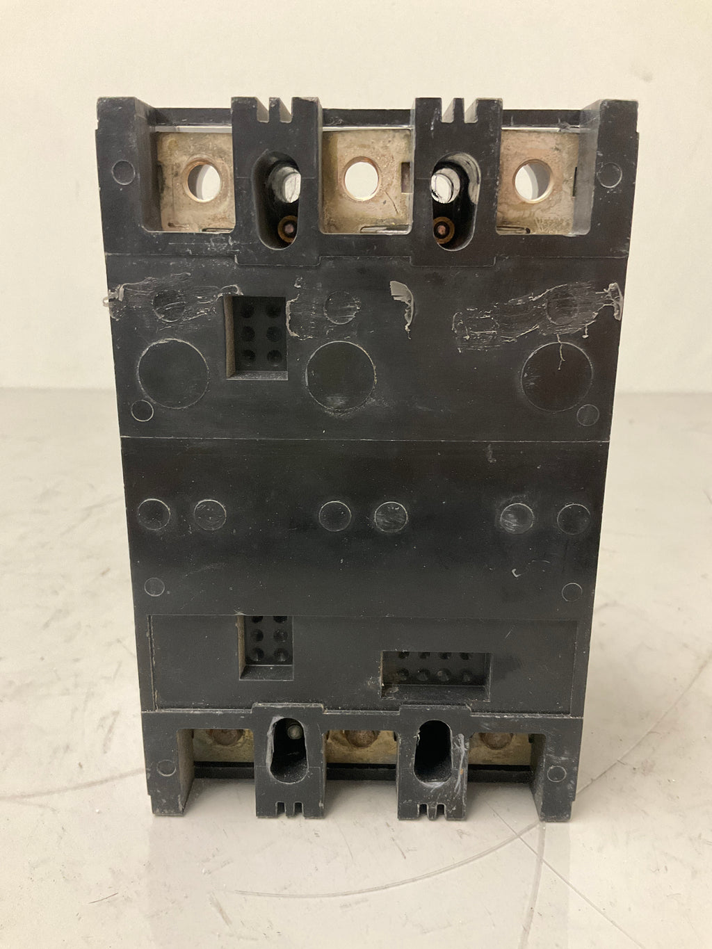 Used Siemens HQJ23B200H 3 Pole, 200 Amps, 240 Volts Circuit Breaker