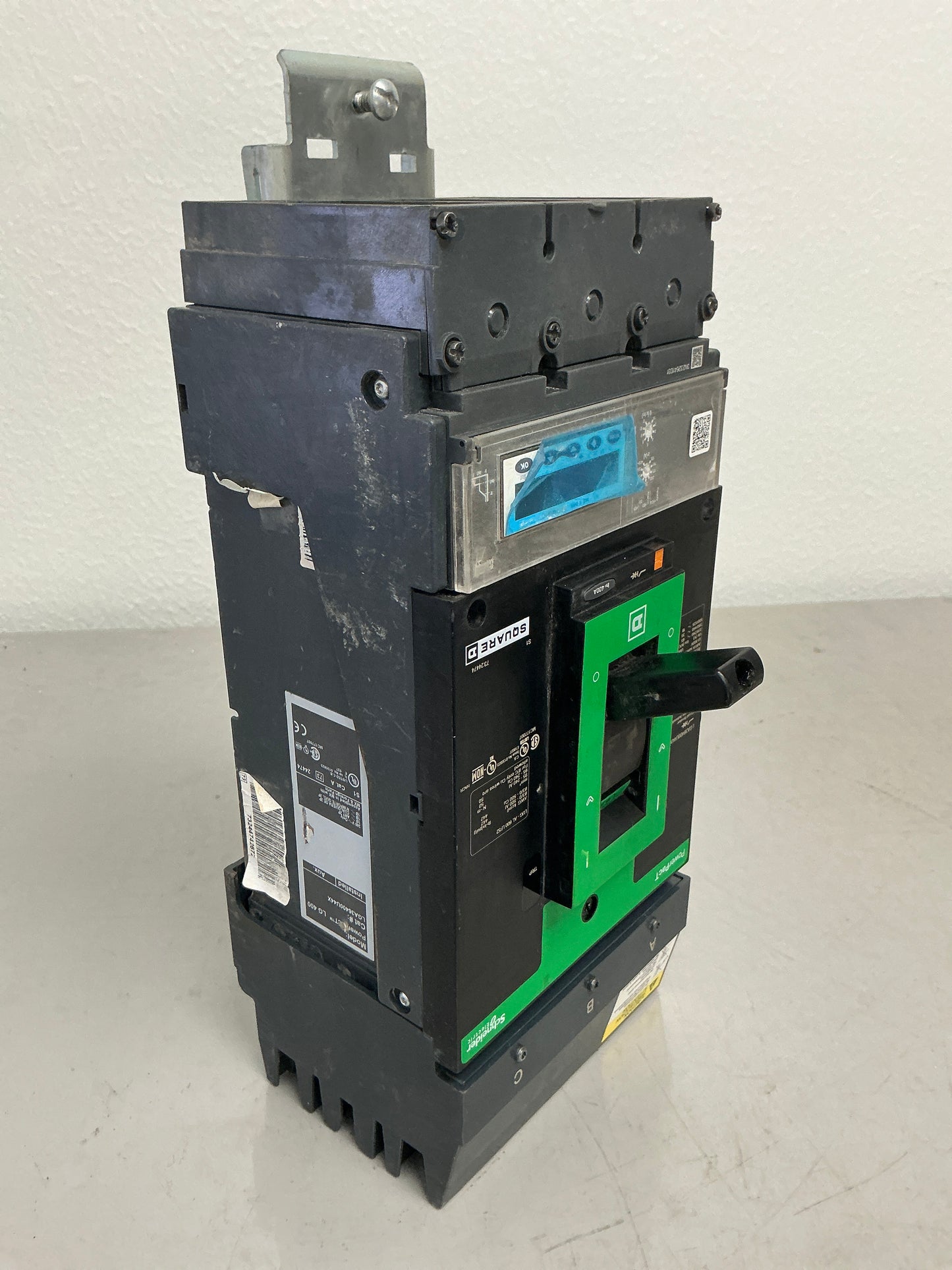Used Square D LGA36400U44X 3 Pole, 400 Amps, 600 Volts