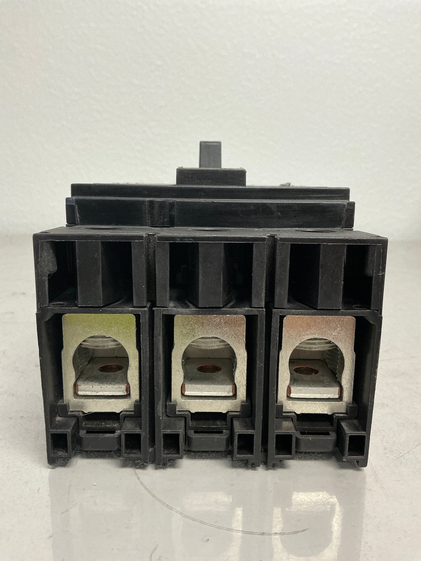 Used Square D JDL36200 3 Pole, 200 Amps, 600 Volts Circuit Breaker