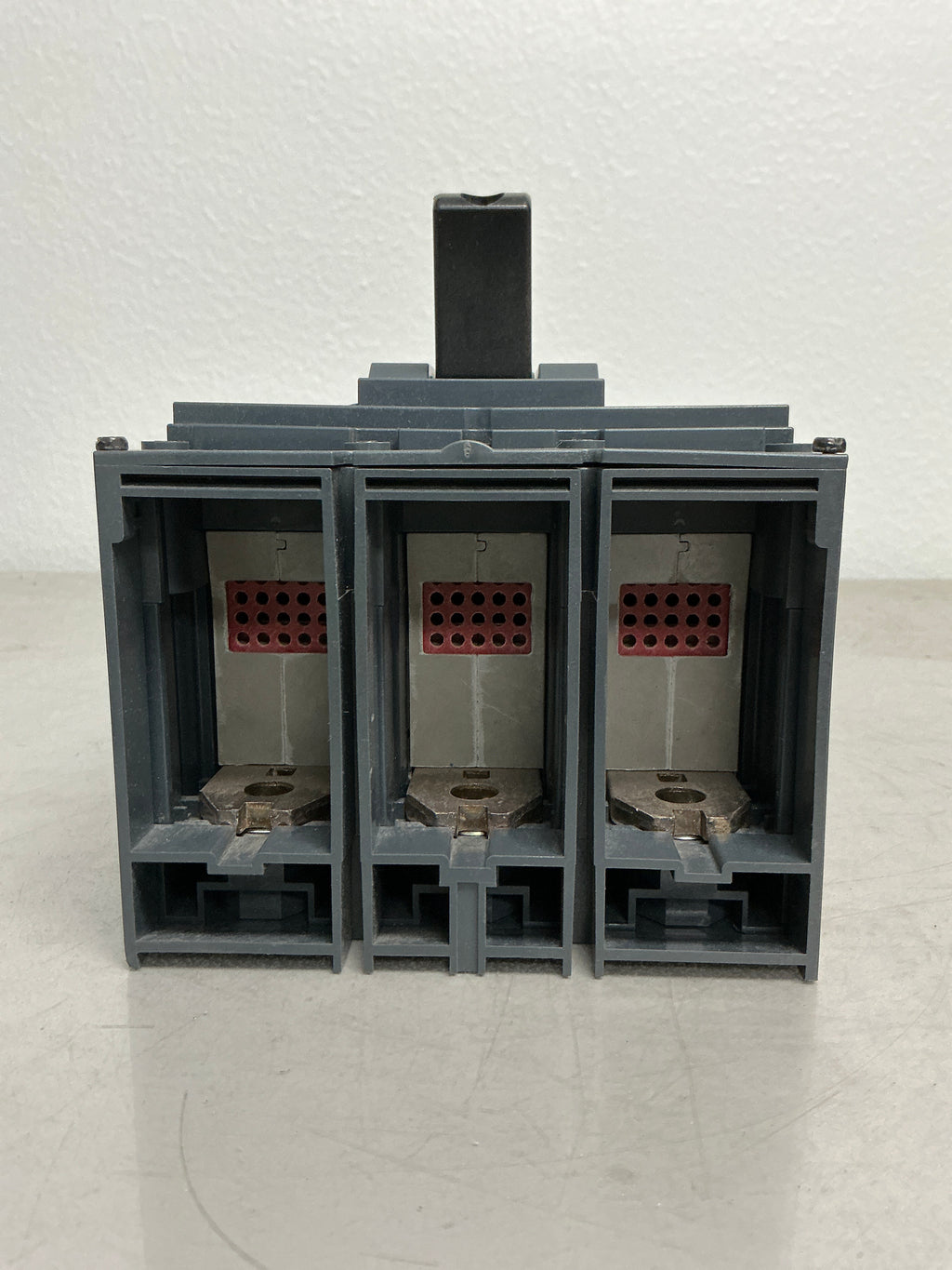 Used Square D LGP36400U31X 3 Poles, 400 Amps
