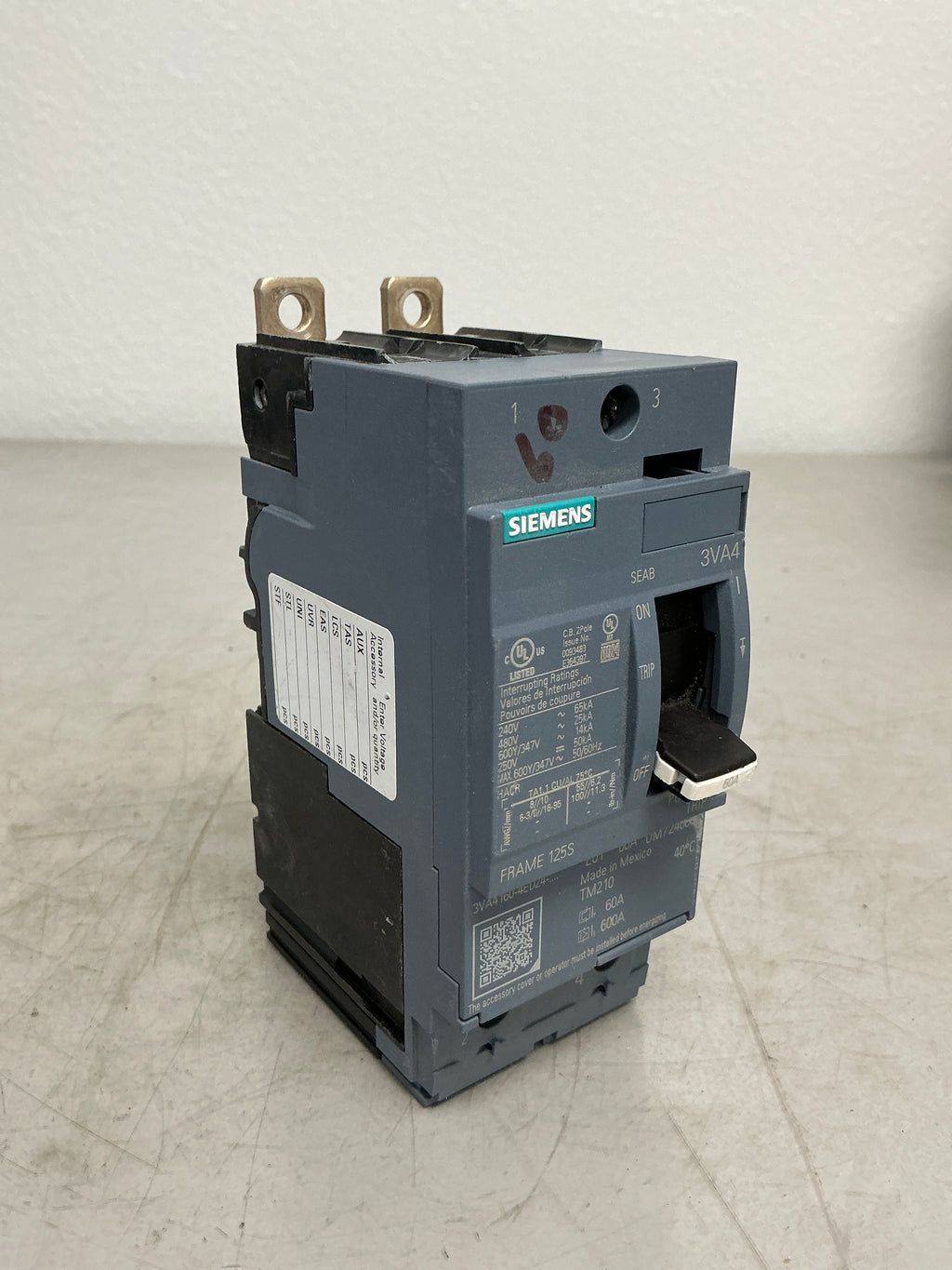 New Siemens 3VA4160-4ED24-0AA0 3 Pole, 60 Amps, Circuit Breaker