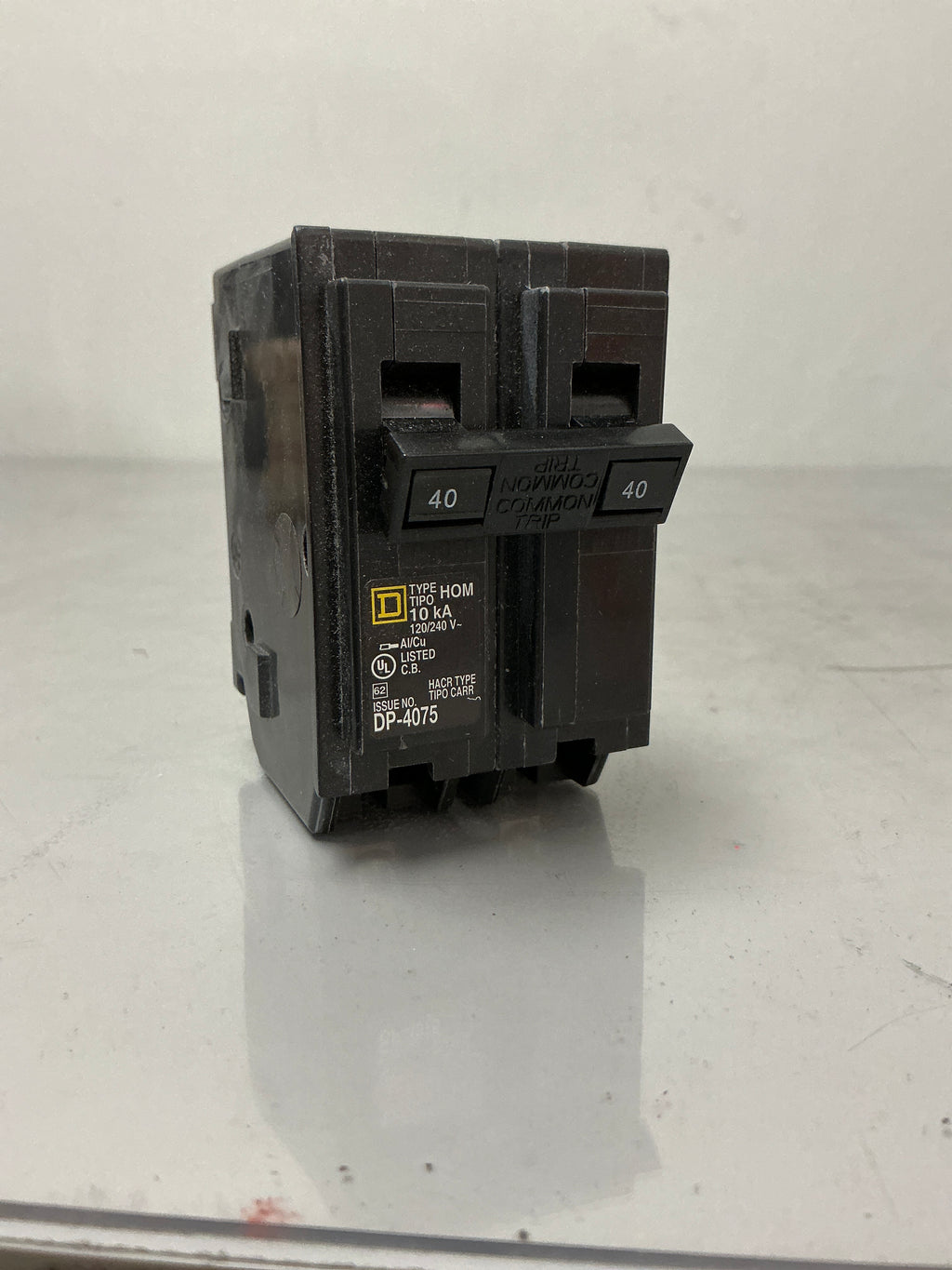 New Square D HOM240 2 Pole, 40 Amps, 240 Volts, Circuit Breaker