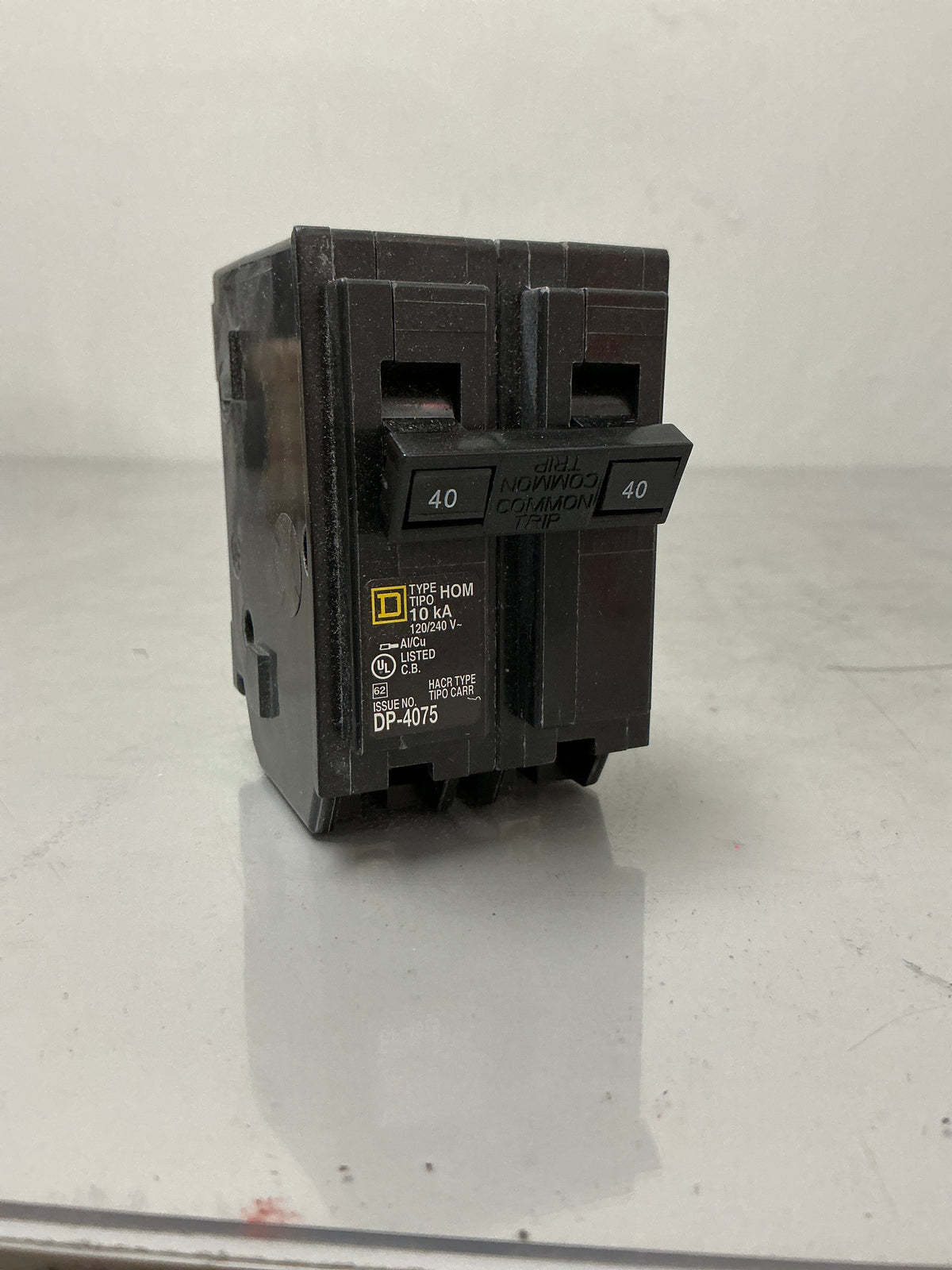 New Square D HOM240 2 Pole, 40 Amps, 240 Volts, Circuit Breaker