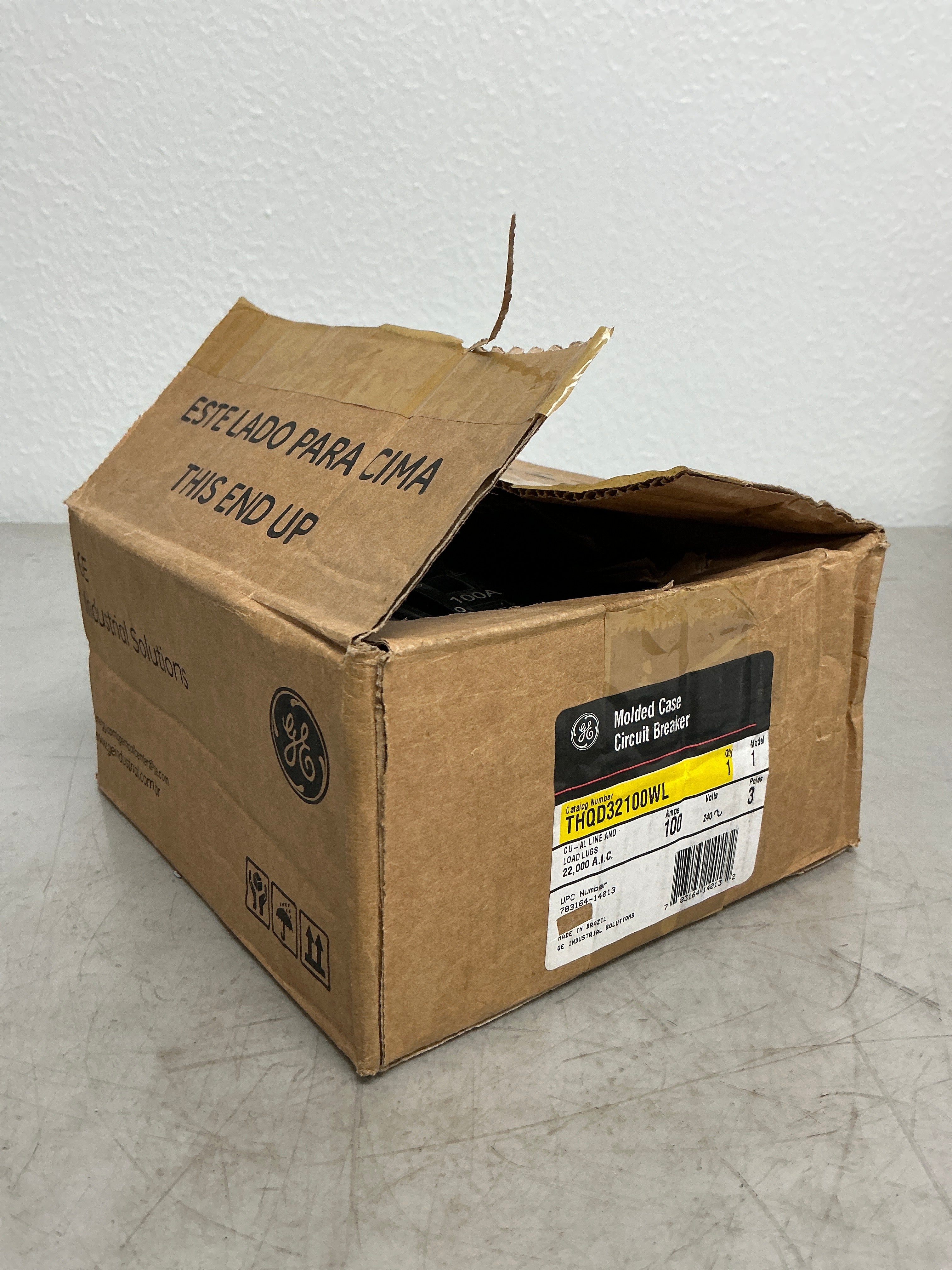 New THQD32100WL 3 Pole, 100 Amps, 240 Volts Circuit Breaker