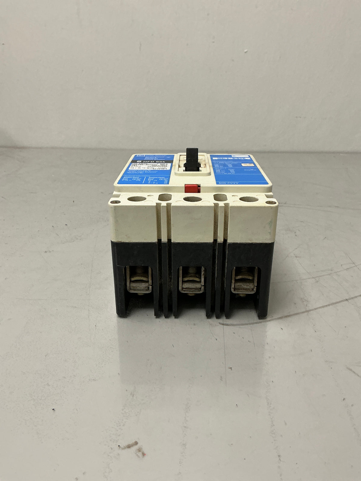 Used Cutler-Hammer HFD3125L 3 Pole, 125 Amps, Circuit Breaker