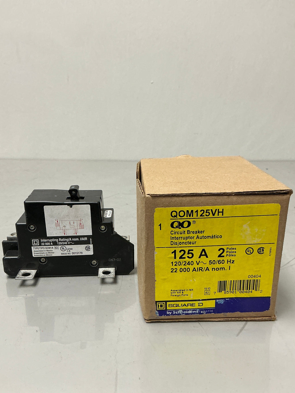 New Square D QOM125VH 2 Pole, 125 Amps, 240 Volts, Circuit Breaker