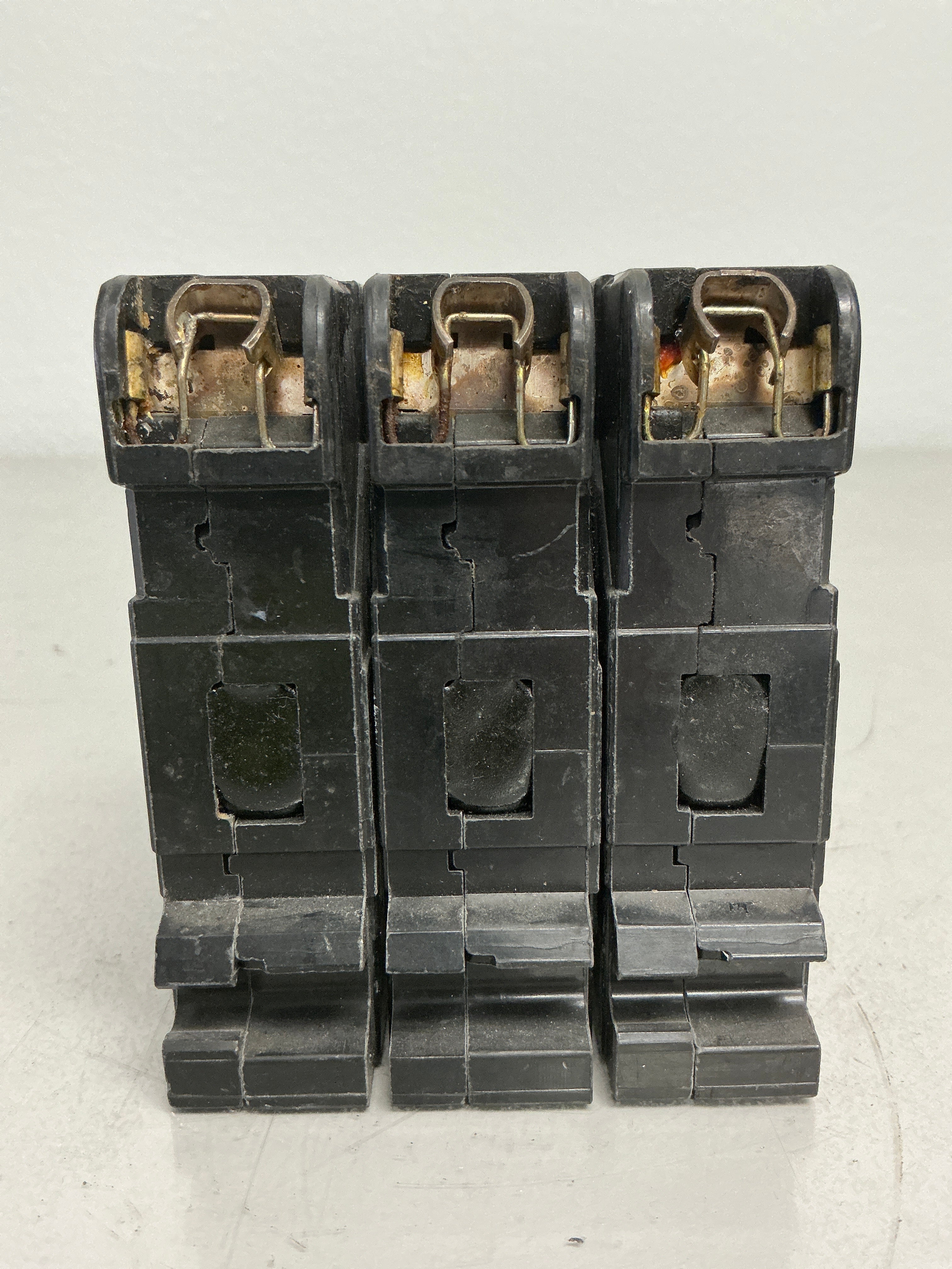 Used Square D EH34015 3 Pole, 15 Amps, 480 Volts