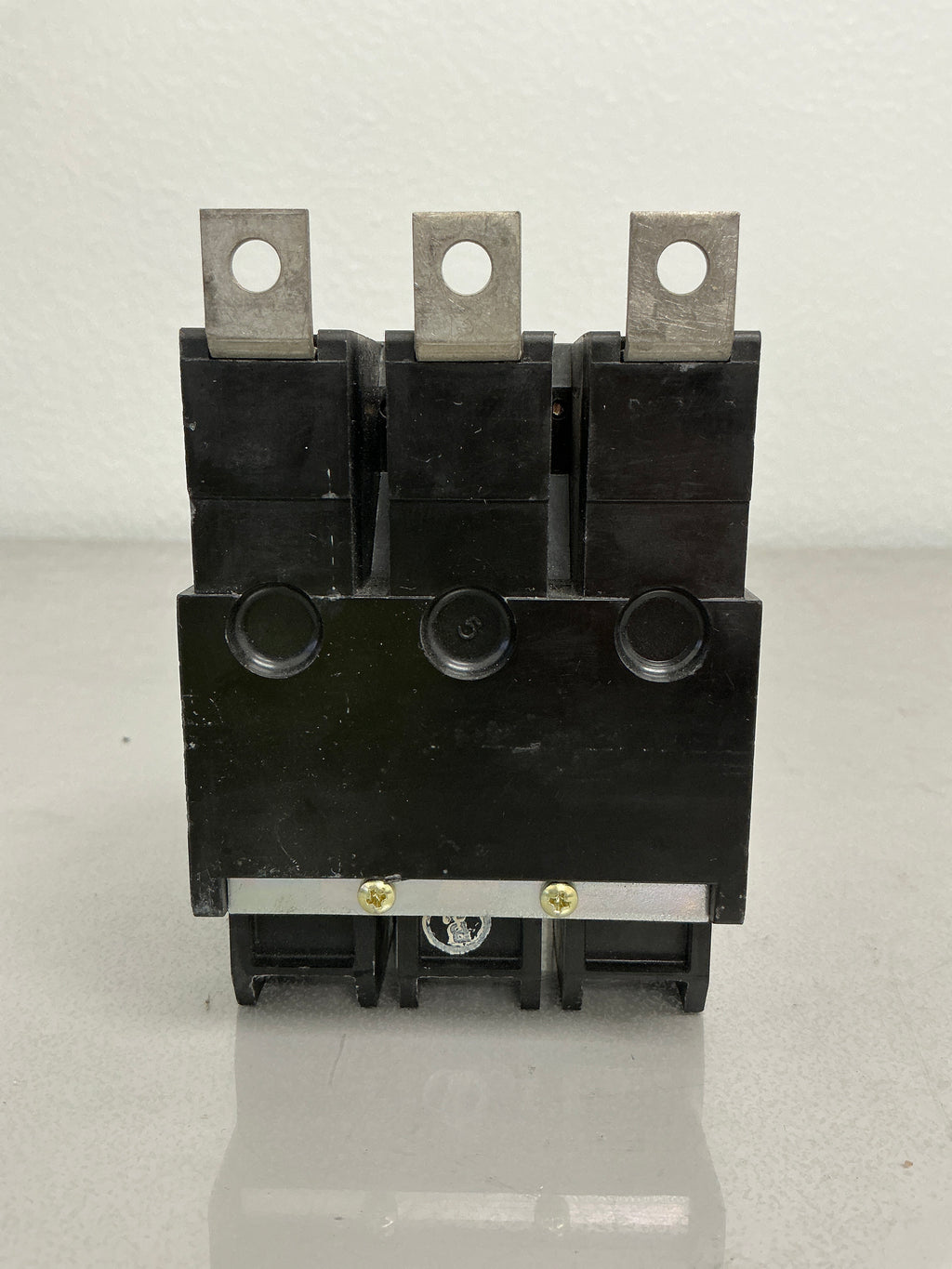 Used GHB3045 3 Pole, 45 Amps, 480 Volts