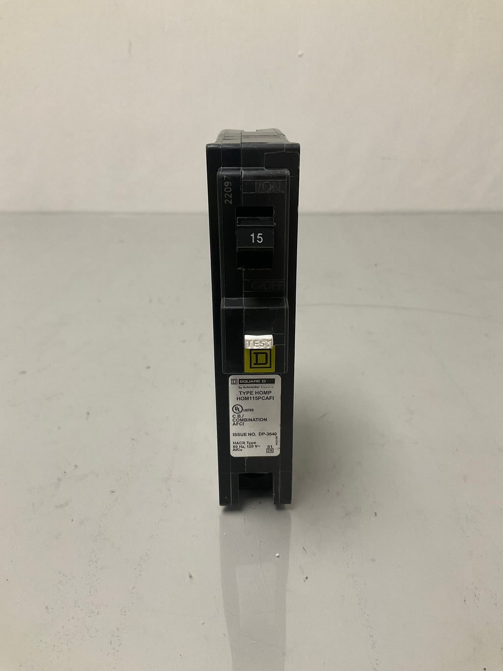 Used Square D HOM115PCAFI 1 Pole, 15 Amps, 120 Volts Circuit Breaker