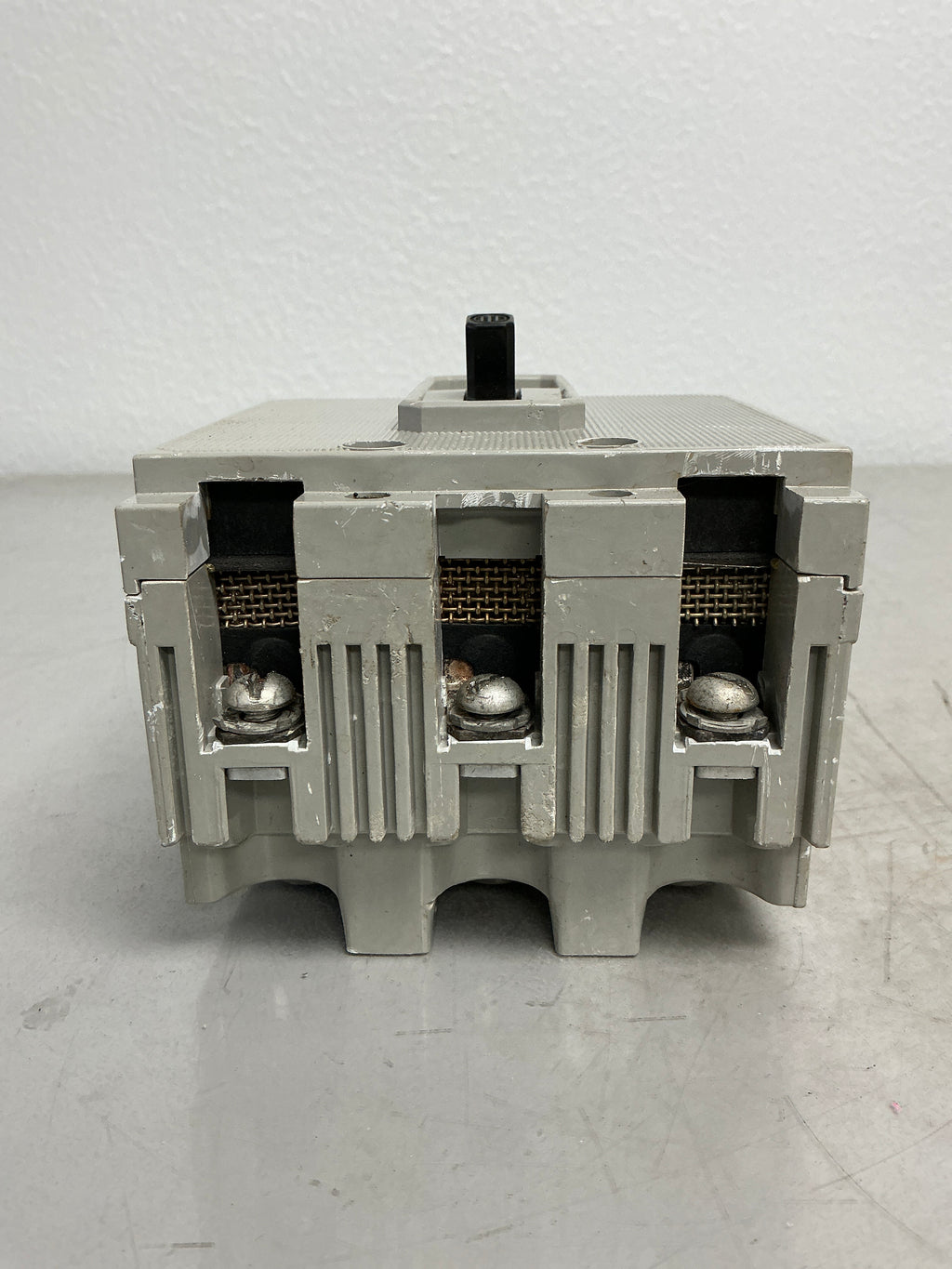 Used HE3B020 3 Pole, 20 Amps, 600 Volts