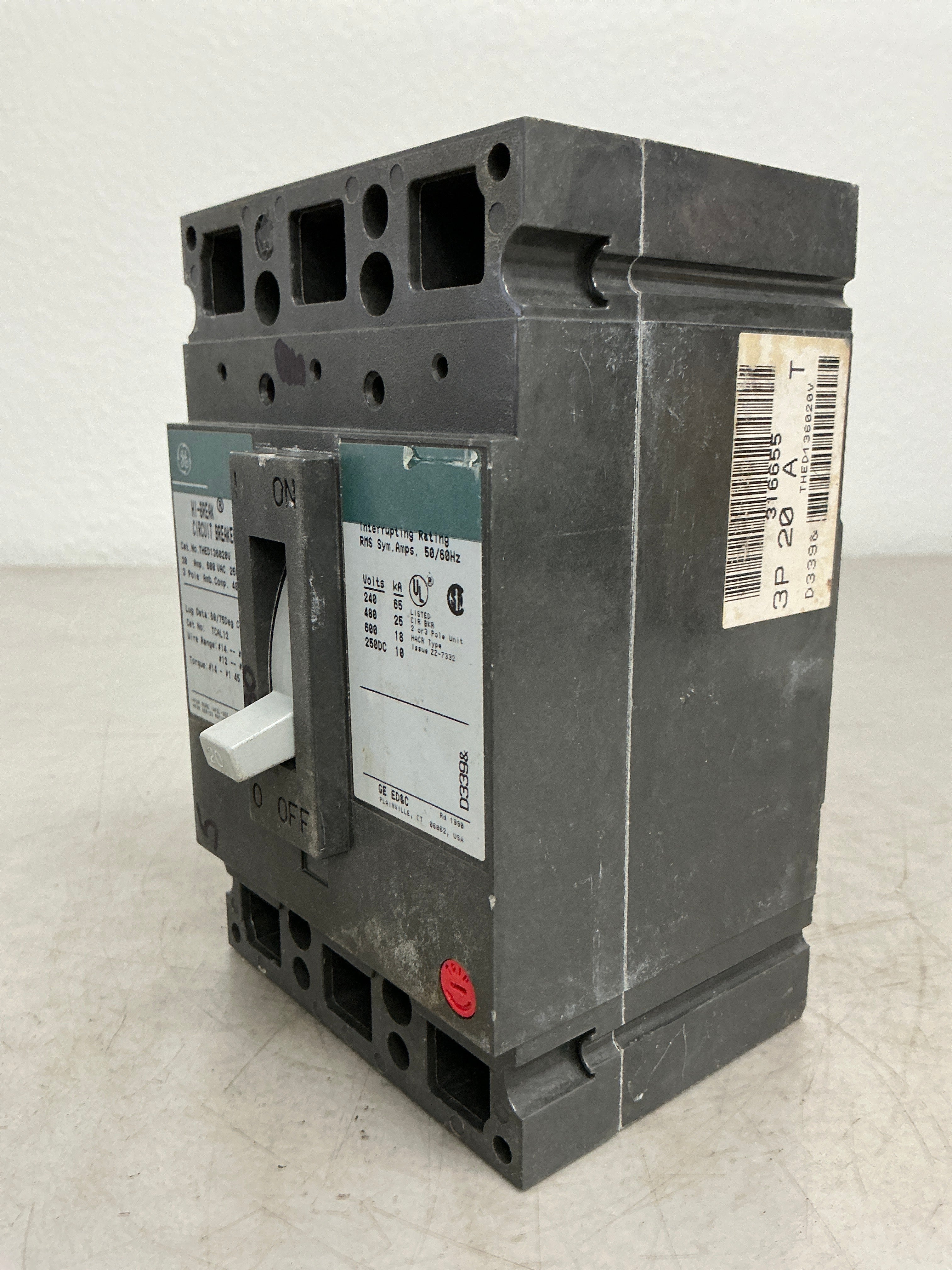 Used THED136020V 3 Pole, 20 Amps, 600 Volts Circuit Breaker