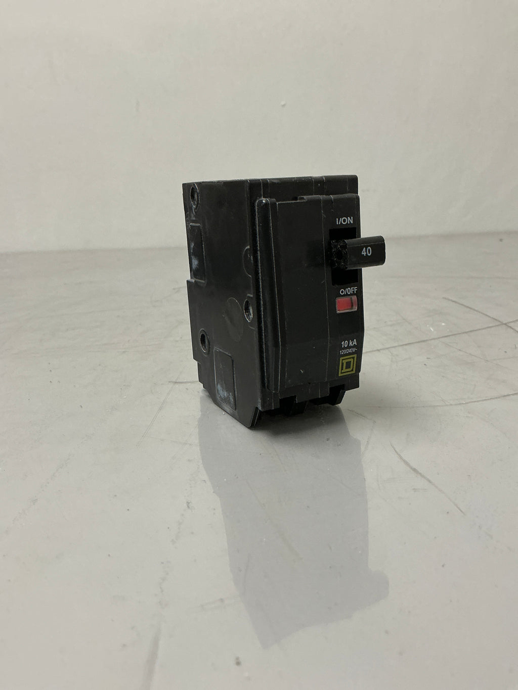 New Square D QO240 2 Pole, 40 Amps, 240 Volts, Circuit Breaker