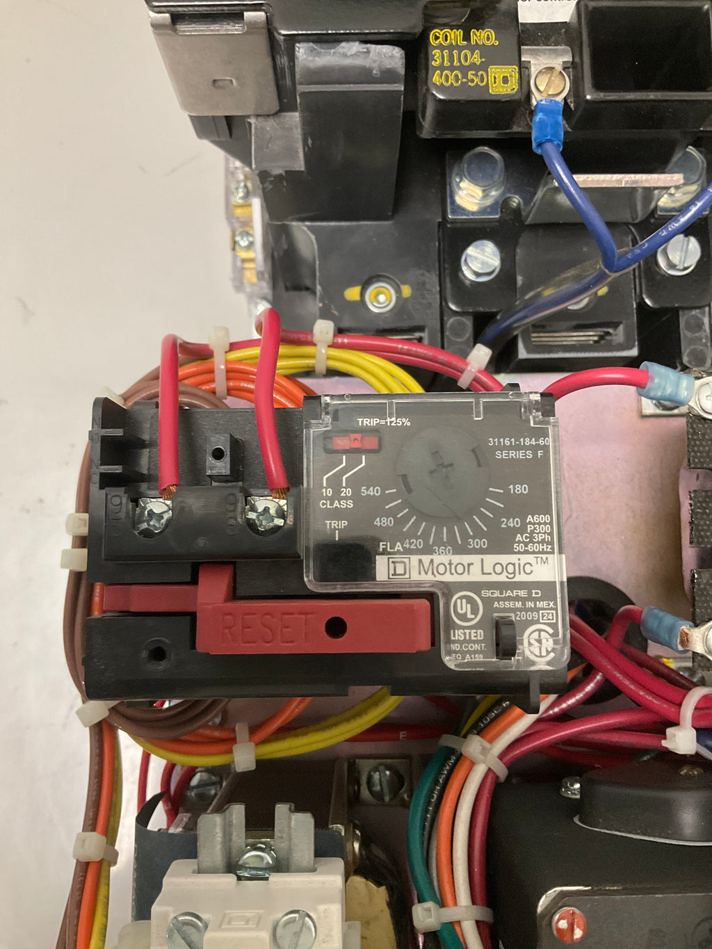 New Take Out Square D Motor Started 8536SHO2H30 NEMA Size 6, 600 Volts, 31104-400-50