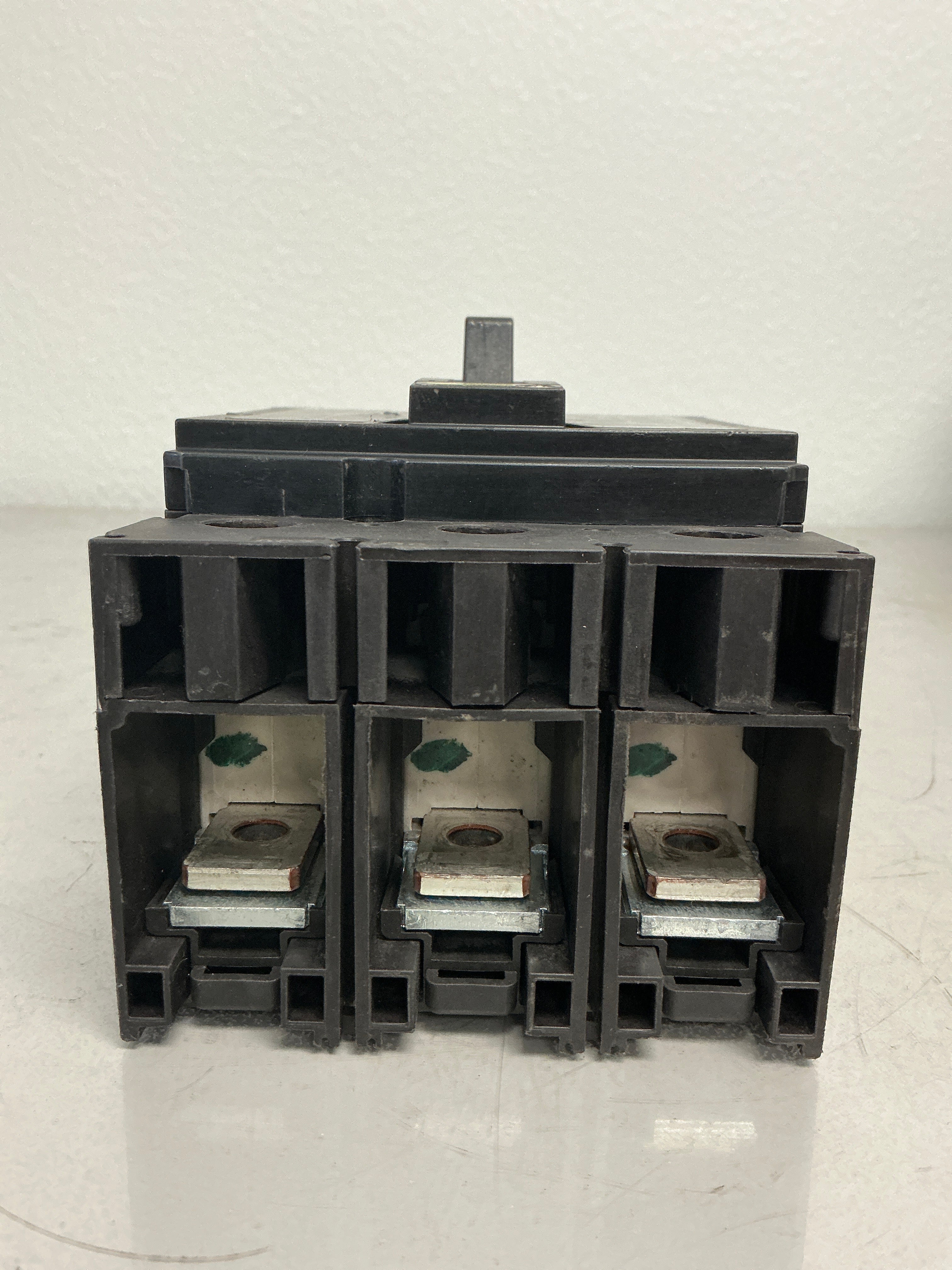 Used Square D JDL36250 3 Pole, 250 Amps, 600 Volts